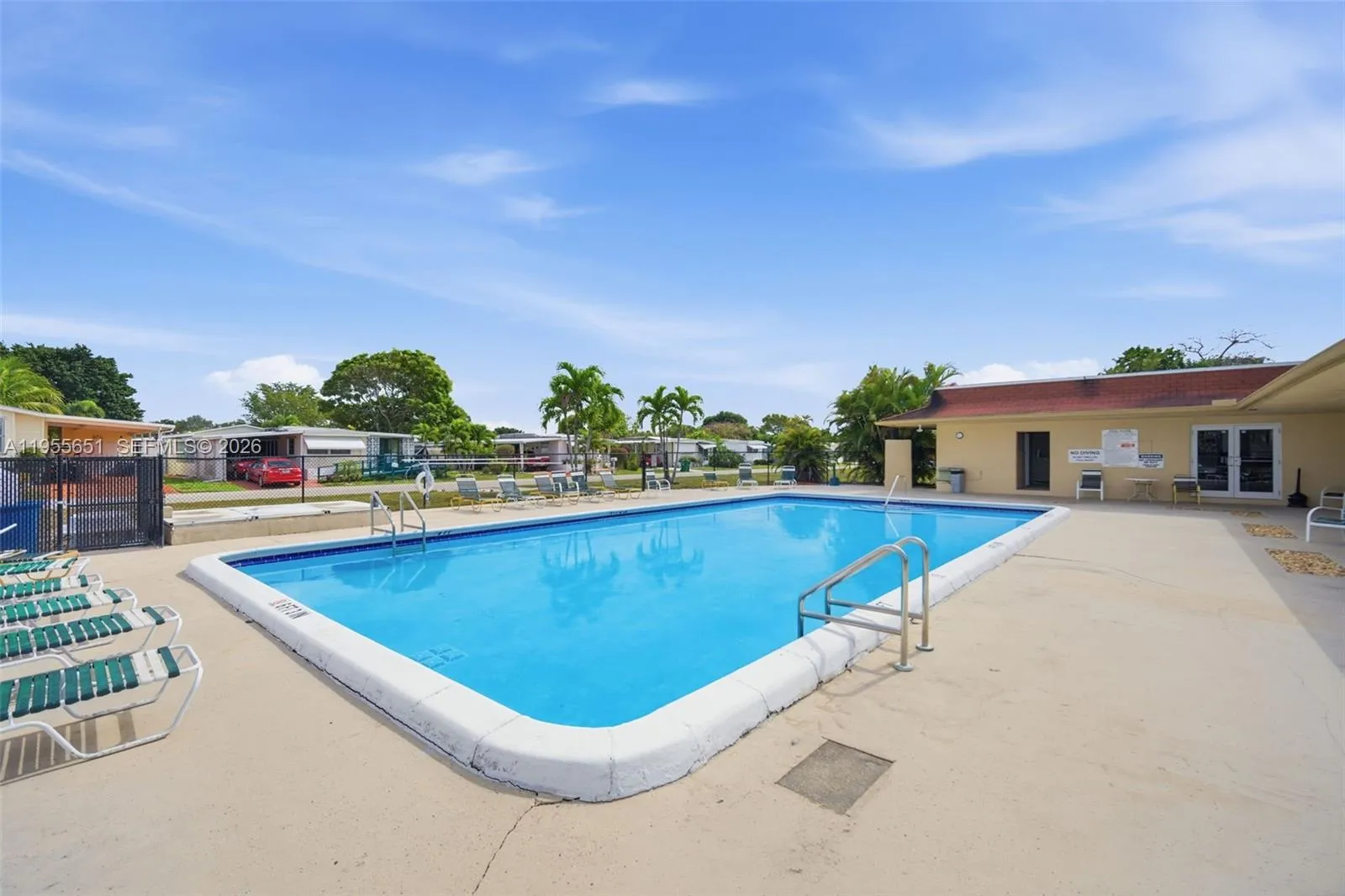 1981 Sw 83rd Ave, Davie, Florida 33324, Davie, Florida 33324, 2 Bedrooms Bedrooms, ,2 BathroomsBathrooms,Residential,For Sale,1981 Sw 83rd Ave, Davie, Florida 33324,A11955651