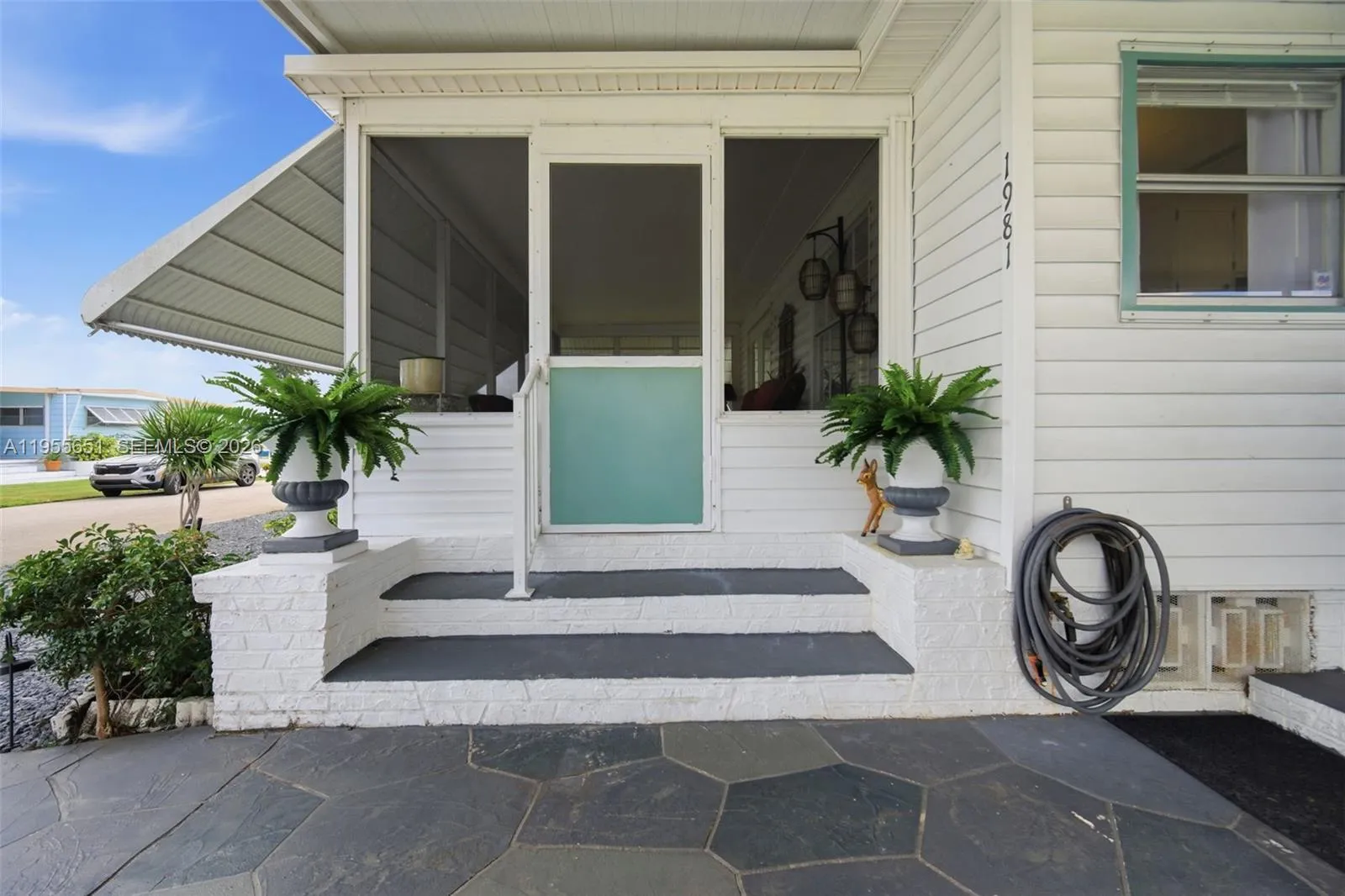 1981 Sw 83rd Ave, Davie, Florida 33324, Davie, Florida 33324, 2 Bedrooms Bedrooms, ,2 BathroomsBathrooms,Residential,For Sale,1981 Sw 83rd Ave, Davie, Florida 33324,A11955651