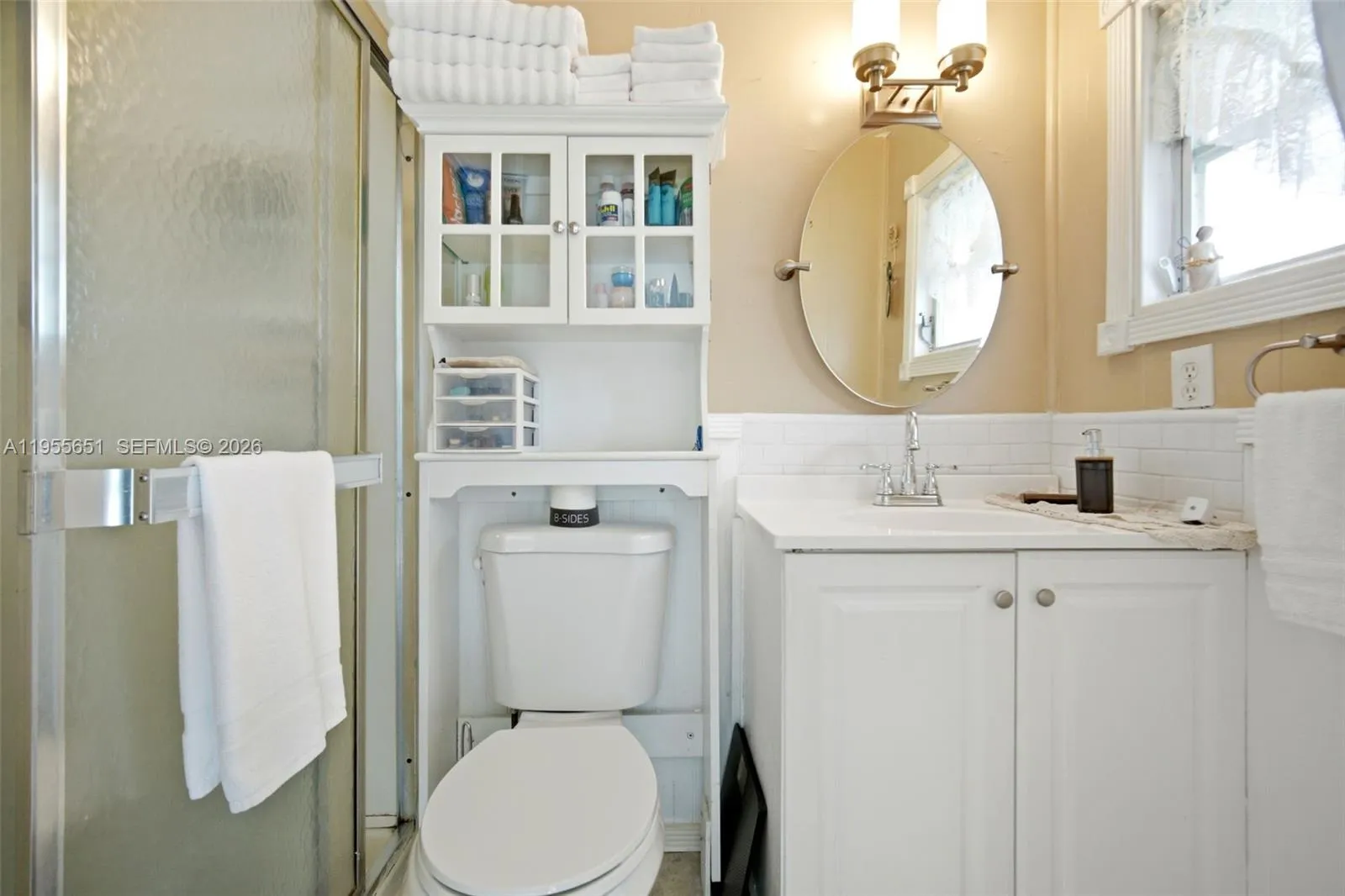 1981 Sw 83rd Ave, Davie, Florida 33324, Davie, Florida 33324, 2 Bedrooms Bedrooms, ,2 BathroomsBathrooms,Residential,For Sale,1981 Sw 83rd Ave, Davie, Florida 33324,A11955651