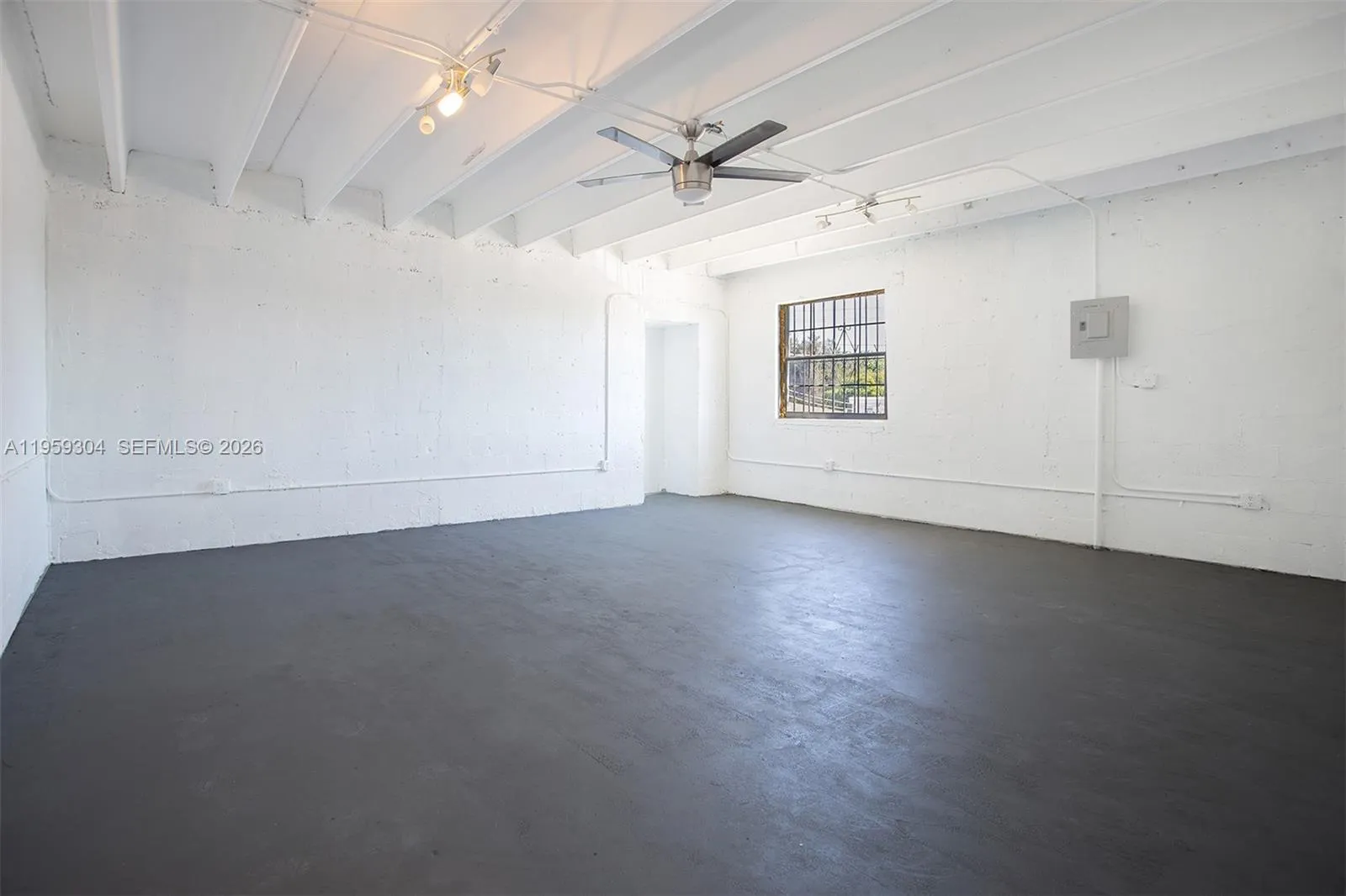 2036 Nw 23rd Ave, Miami, Florida 33142, Miami, Florida 33142, ,Commercial Lease,For Rent,2036 Nw 23rd Ave, Miami, Florida 33142,A11959304