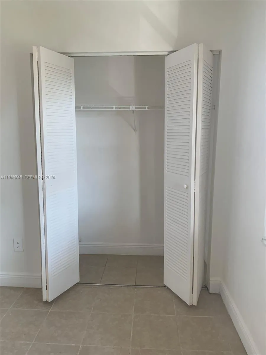 20815 Ne 8th Ct 202-20, Miami, Florida 33179, Miami, Florida 33179, 2 Bedrooms Bedrooms, ,2 BathroomsBathrooms,Residential Lease,For Rent,20815 Ne 8th Ct 202-20, Miami, Florida 33179,A11958745