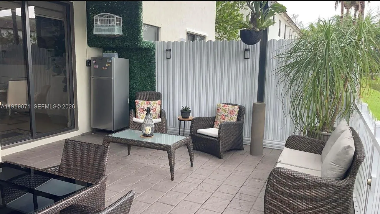 8905 Nw 98th Ave 8905, Doral, Florida 33178, Doral, Florida 33178, 3 Bedrooms Bedrooms, ,2 BathroomsBathrooms,Residential Lease,For Rent,8905 Nw 98th Ave 8905, Doral, Florida 33178,A11959071