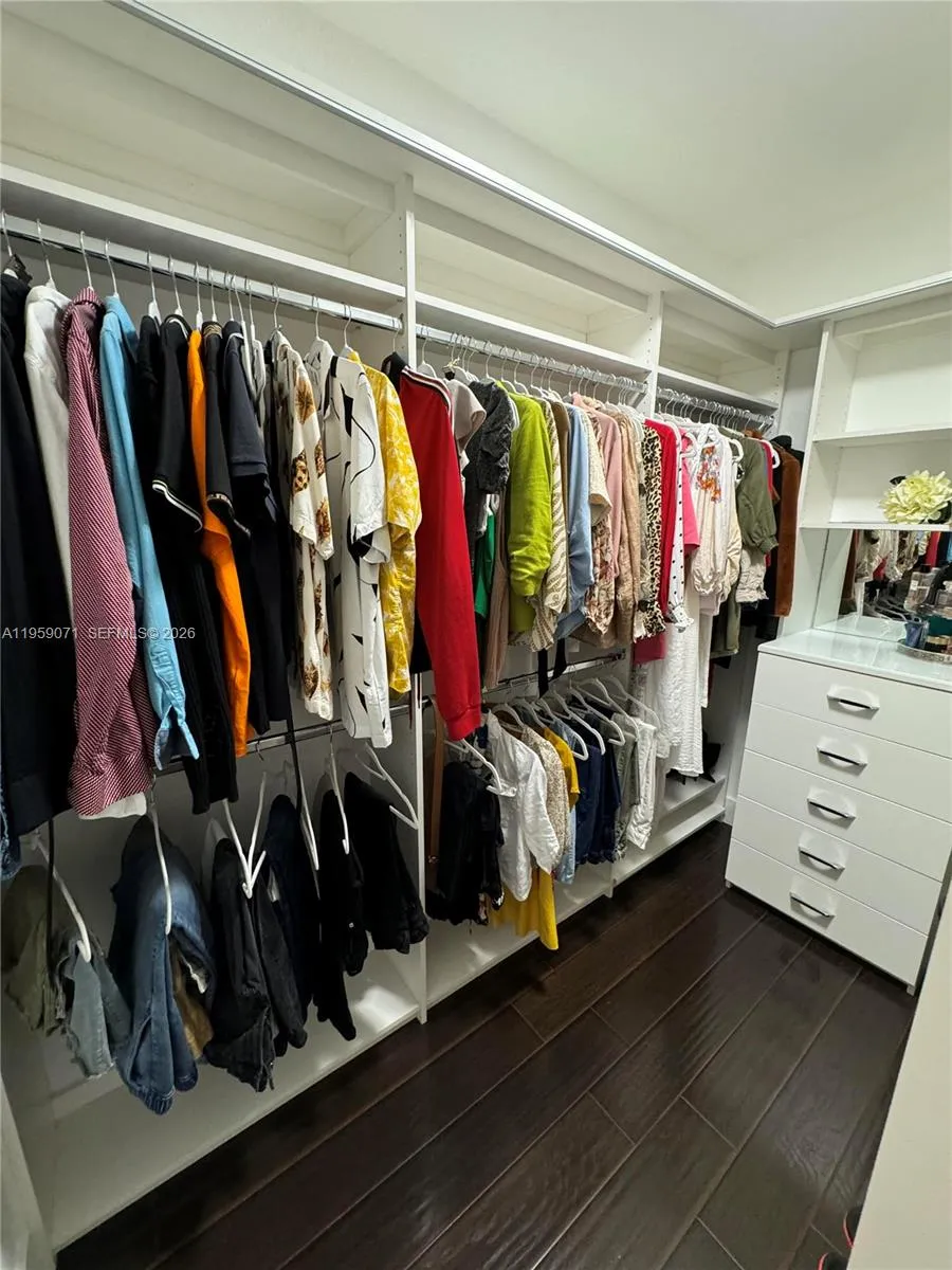 8905 Nw 98th Ave 8905, Doral, Florida 33178, Doral, Florida 33178, 3 Bedrooms Bedrooms, ,2 BathroomsBathrooms,Residential Lease,For Rent,8905 Nw 98th Ave 8905, Doral, Florida 33178,A11959071