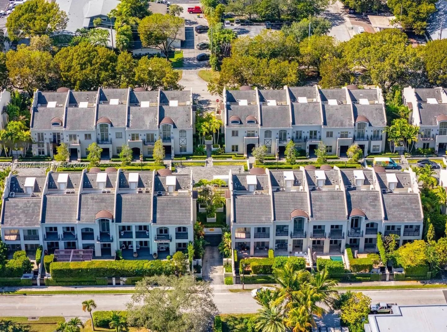 7560 Sw 56th Ct, Miami, Florida 33143, Miami, Florida 33143, 3 Bedrooms Bedrooms, ,4 BathroomsBathrooms,Residential Lease,For Rent,7560 Sw 56th Ct, Miami, Florida 33143,A11958671