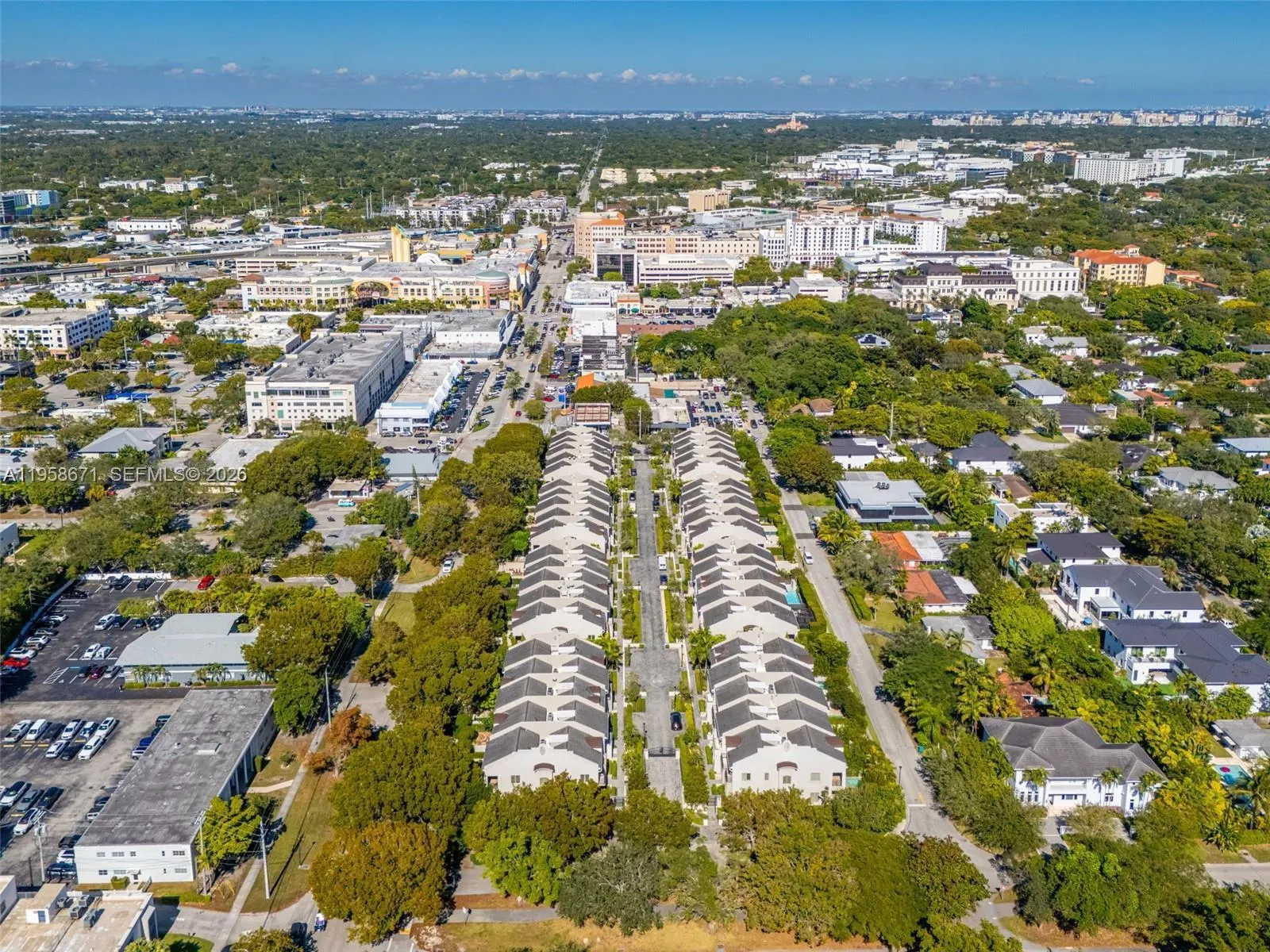 7560 Sw 56th Ct, Miami, Florida 33143, Miami, Florida 33143, 3 Bedrooms Bedrooms, ,4 BathroomsBathrooms,Residential Lease,For Rent,7560 Sw 56th Ct, Miami, Florida 33143,A11958671