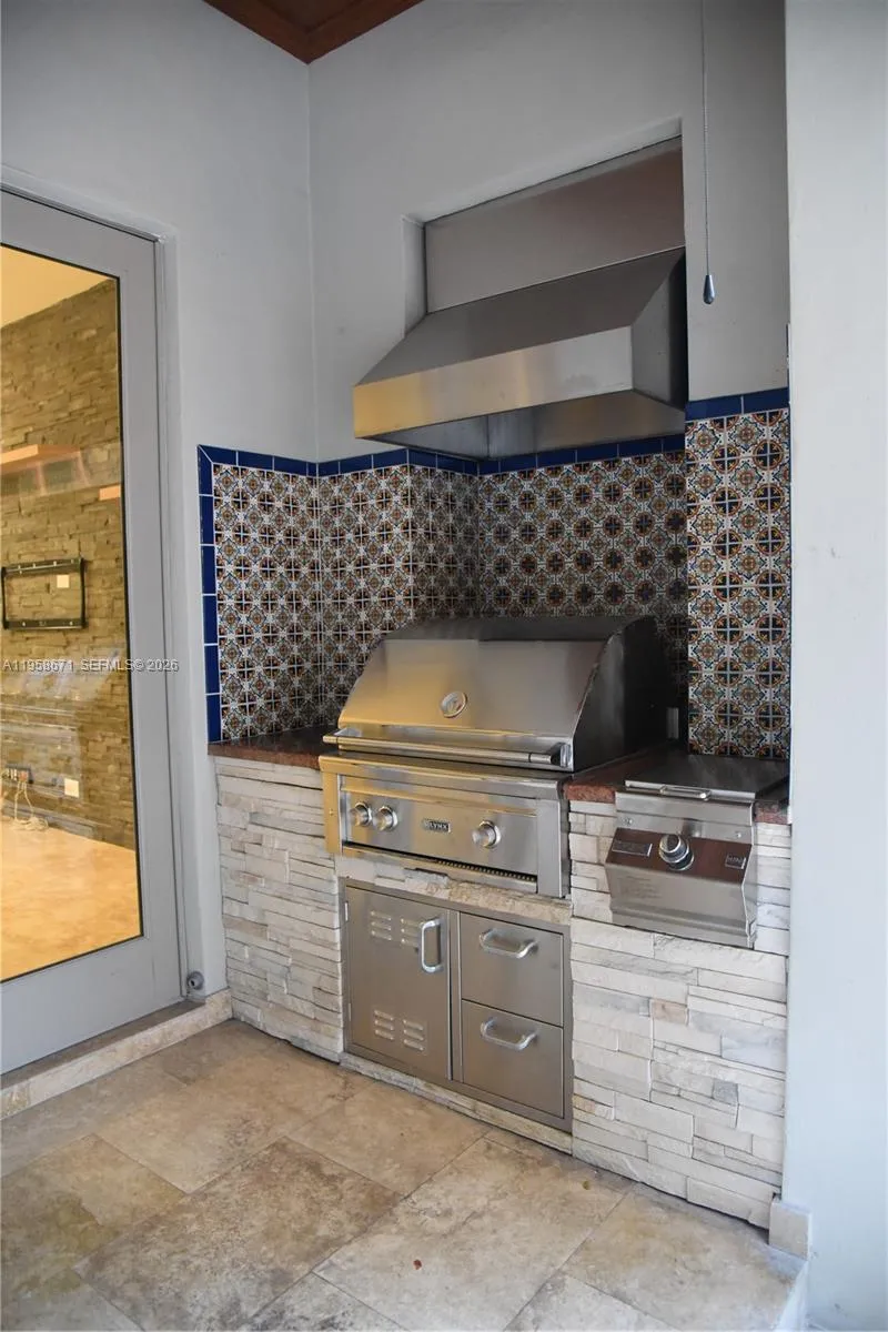 7560 Sw 56th Ct, Miami, Florida 33143, Miami, Florida 33143, 3 Bedrooms Bedrooms, ,4 BathroomsBathrooms,Residential Lease,For Rent,7560 Sw 56th Ct, Miami, Florida 33143,A11958671