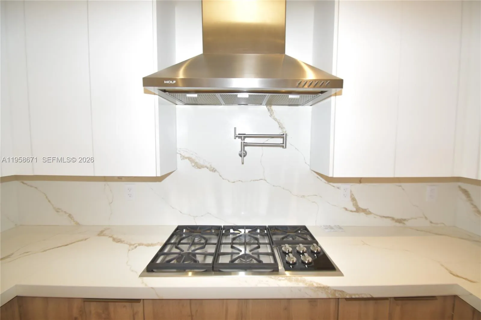 7560 Sw 56th Ct, Miami, Florida 33143, Miami, Florida 33143, 3 Bedrooms Bedrooms, ,4 BathroomsBathrooms,Residential Lease,For Rent,7560 Sw 56th Ct, Miami, Florida 33143,A11958671