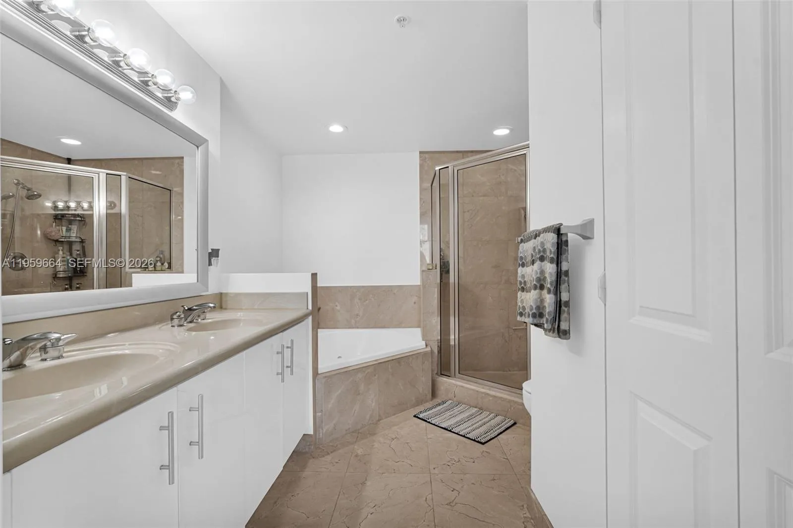 7910 Harbor Island Dr 1103, North Bay Village, Flo, North Bay Village, Florida 33141, 2 Bedrooms Bedrooms, ,2 BathroomsBathrooms,Residential,For Sale,7910 Harbor Island Dr 1103, North Bay Village, Flo,A11959664
