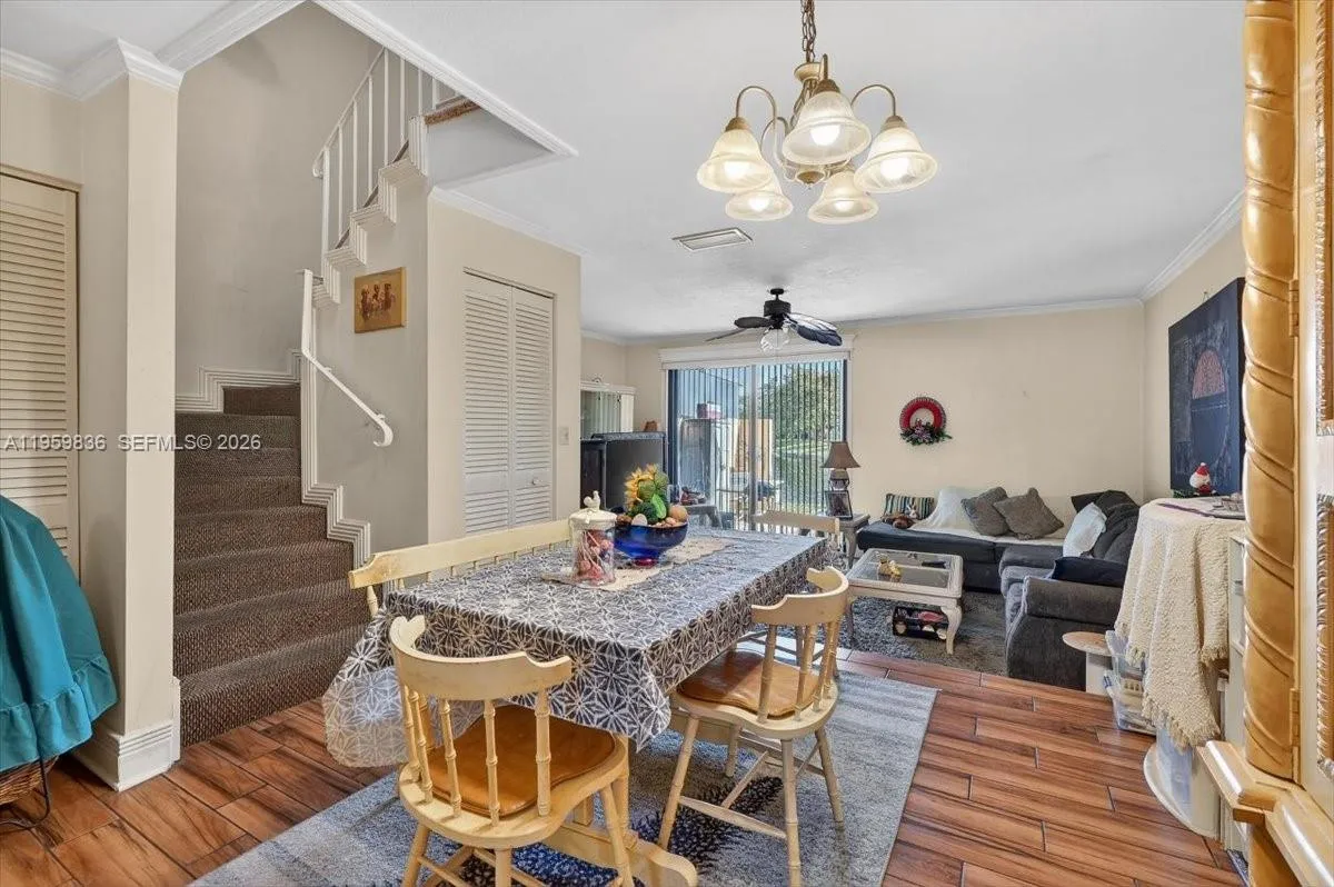 9125 Limetree Ln 168, Pembroke Pines, Florida 3302, Pembroke Pines, Florida 33024, 3 Bedrooms Bedrooms, ,2 BathroomsBathrooms,Residential,For Sale,9125 Limetree Ln 168, Pembroke Pines, Florida 3302,A11959836