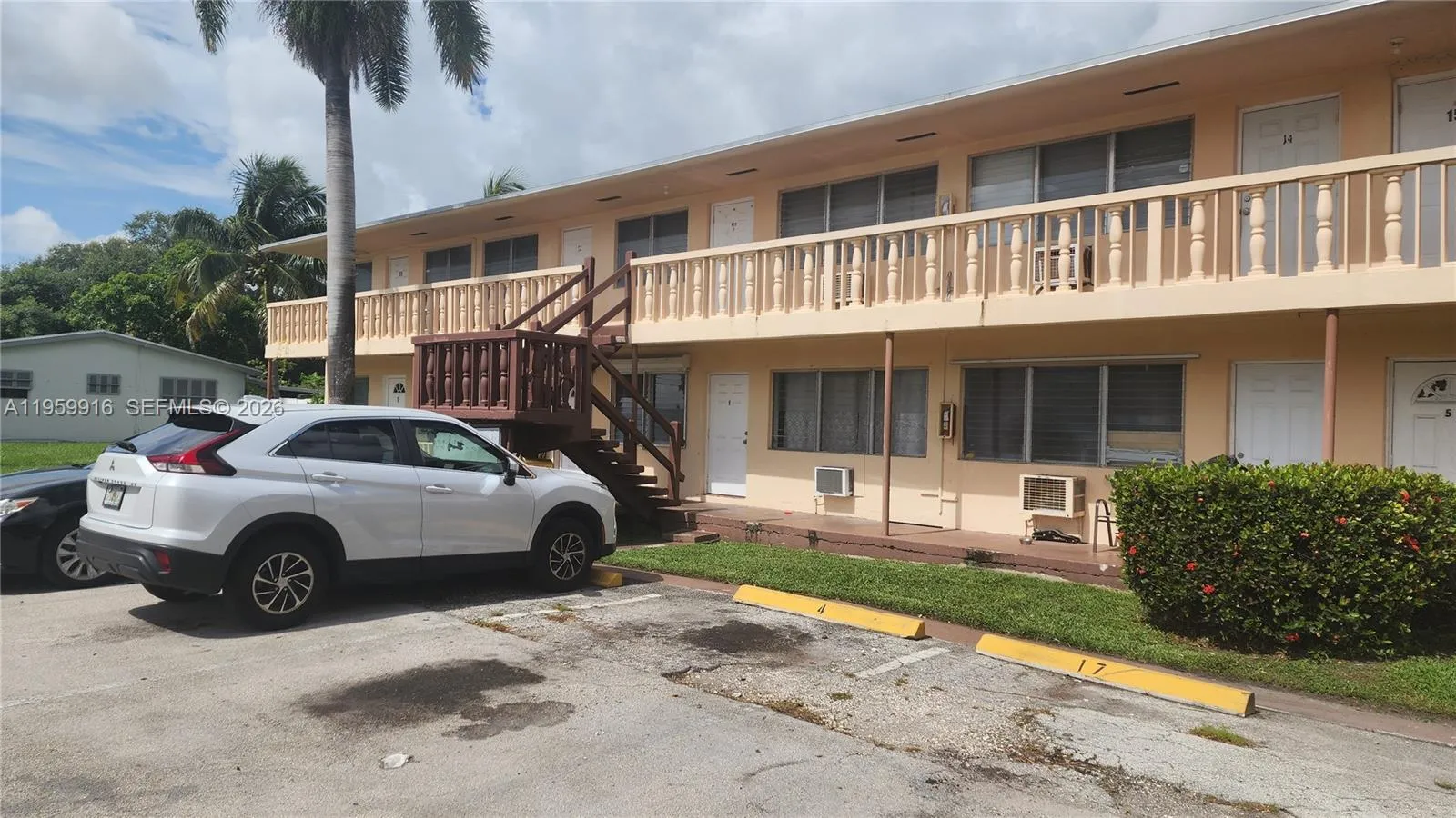 280 Sw 11th Ave 5, Hallandale Beach, Florida 33009, Hallandale Beach, Florida 33009, 1 Bedroom Bedrooms, ,1 BathroomBathrooms,Residential Lease,For Rent,280 Sw 11th Ave 5, Hallandale Beach, Florida 33009,A11959916