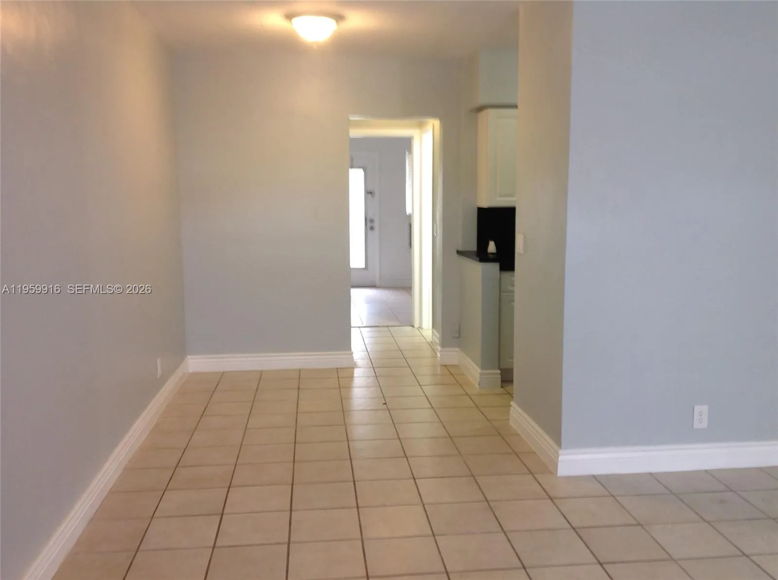 280 Sw 11th Ave 5, Hallandale Beach, Florida 33009, Hallandale Beach, Florida 33009, 1 Bedroom Bedrooms, ,1 BathroomBathrooms,Residential Lease,For Rent,280 Sw 11th Ave 5, Hallandale Beach, Florida 33009,A11959916