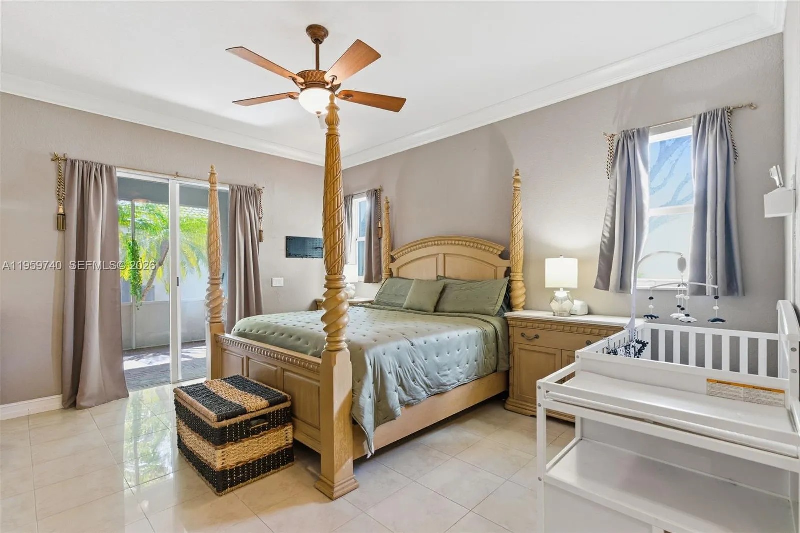 2570 Se 4th Pl, Homestead, Florida 33033, Homestead, Florida 33033, 4 Bedrooms Bedrooms, ,3 BathroomsBathrooms,Residential,For Sale,2570 Se 4th Pl, Homestead, Florida 33033,A11959740