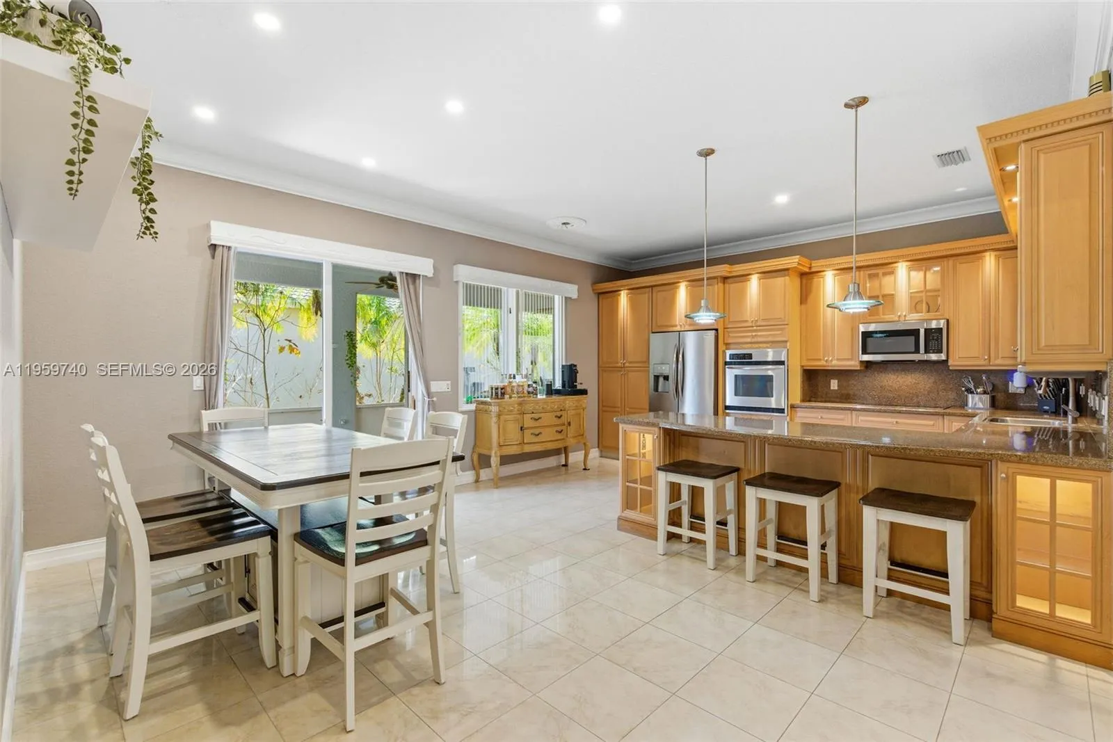 2570 Se 4th Pl, Homestead, Florida 33033, Homestead, Florida 33033, 4 Bedrooms Bedrooms, ,3 BathroomsBathrooms,Residential,For Sale,2570 Se 4th Pl, Homestead, Florida 33033,A11959740