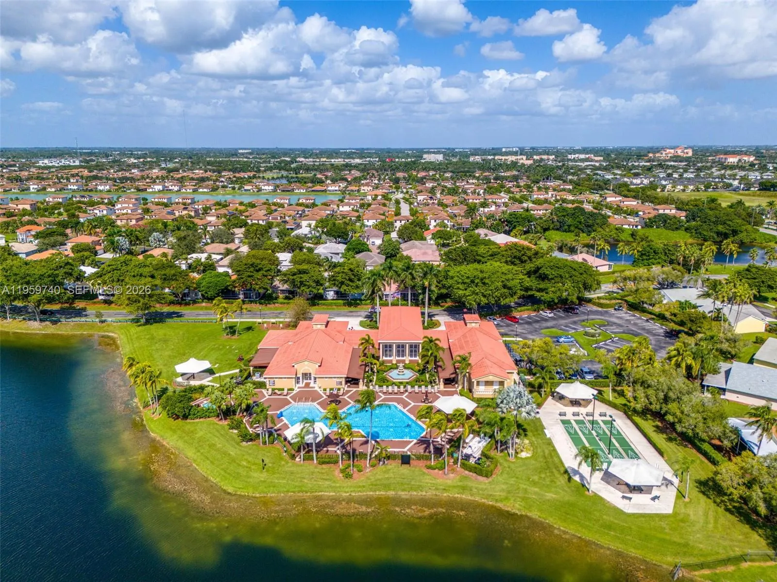 2570 Se 4th Pl, Homestead, Florida 33033, Homestead, Florida 33033, 4 Bedrooms Bedrooms, ,3 BathroomsBathrooms,Residential,For Sale,2570 Se 4th Pl, Homestead, Florida 33033,A11959740