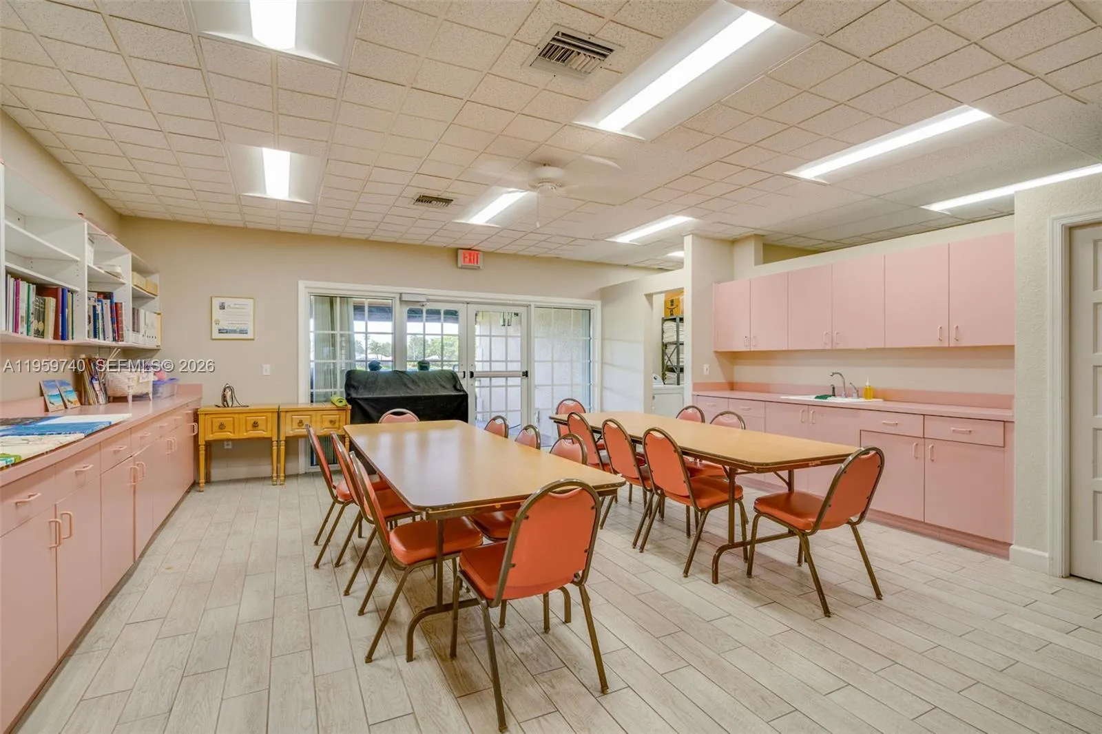2570 Se 4th Pl, Homestead, Florida 33033, Homestead, Florida 33033, 4 Bedrooms Bedrooms, ,3 BathroomsBathrooms,Residential,For Sale,2570 Se 4th Pl, Homestead, Florida 33033,A11959740