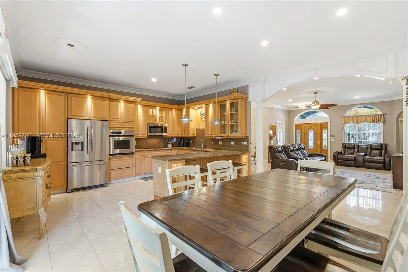 2570 Se 4th Pl, Homestead, Florida 33033, Homestead, Florida 33033, 4 Bedrooms Bedrooms, ,3 BathroomsBathrooms,Residential,For Sale,2570 Se 4th Pl, Homestead, Florida 33033,A11959740