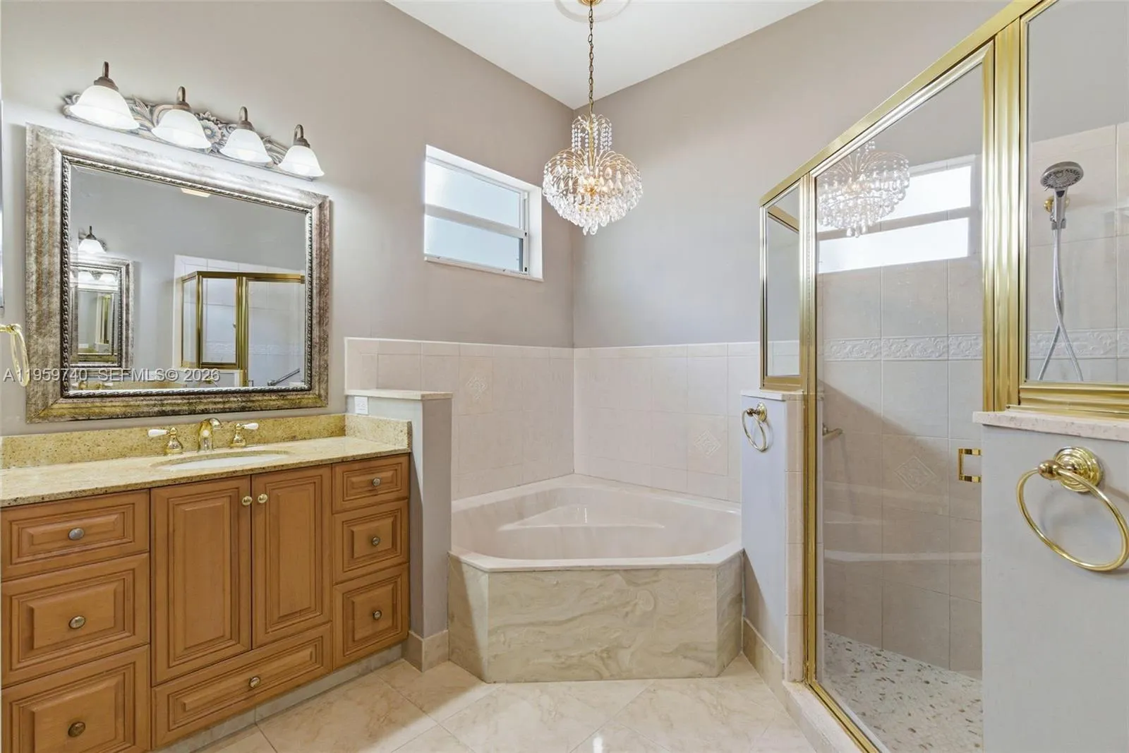 2570 Se 4th Pl, Homestead, Florida 33033, Homestead, Florida 33033, 4 Bedrooms Bedrooms, ,3 BathroomsBathrooms,Residential,For Sale,2570 Se 4th Pl, Homestead, Florida 33033,A11959740