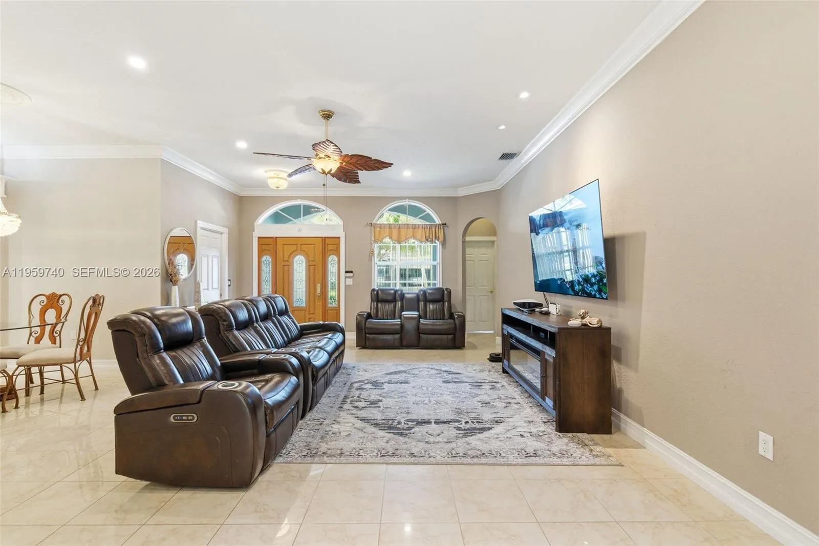 2570 Se 4th Pl, Homestead, Florida 33033, Homestead, Florida 33033, 4 Bedrooms Bedrooms, ,3 BathroomsBathrooms,Residential,For Sale,2570 Se 4th Pl, Homestead, Florida 33033,A11959740