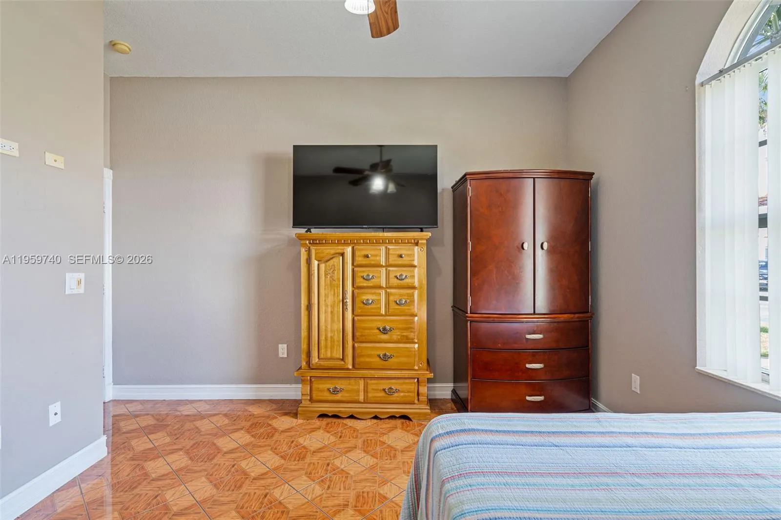 2570 Se 4th Pl, Homestead, Florida 33033, Homestead, Florida 33033, 4 Bedrooms Bedrooms, ,3 BathroomsBathrooms,Residential,For Sale,2570 Se 4th Pl, Homestead, Florida 33033,A11959740