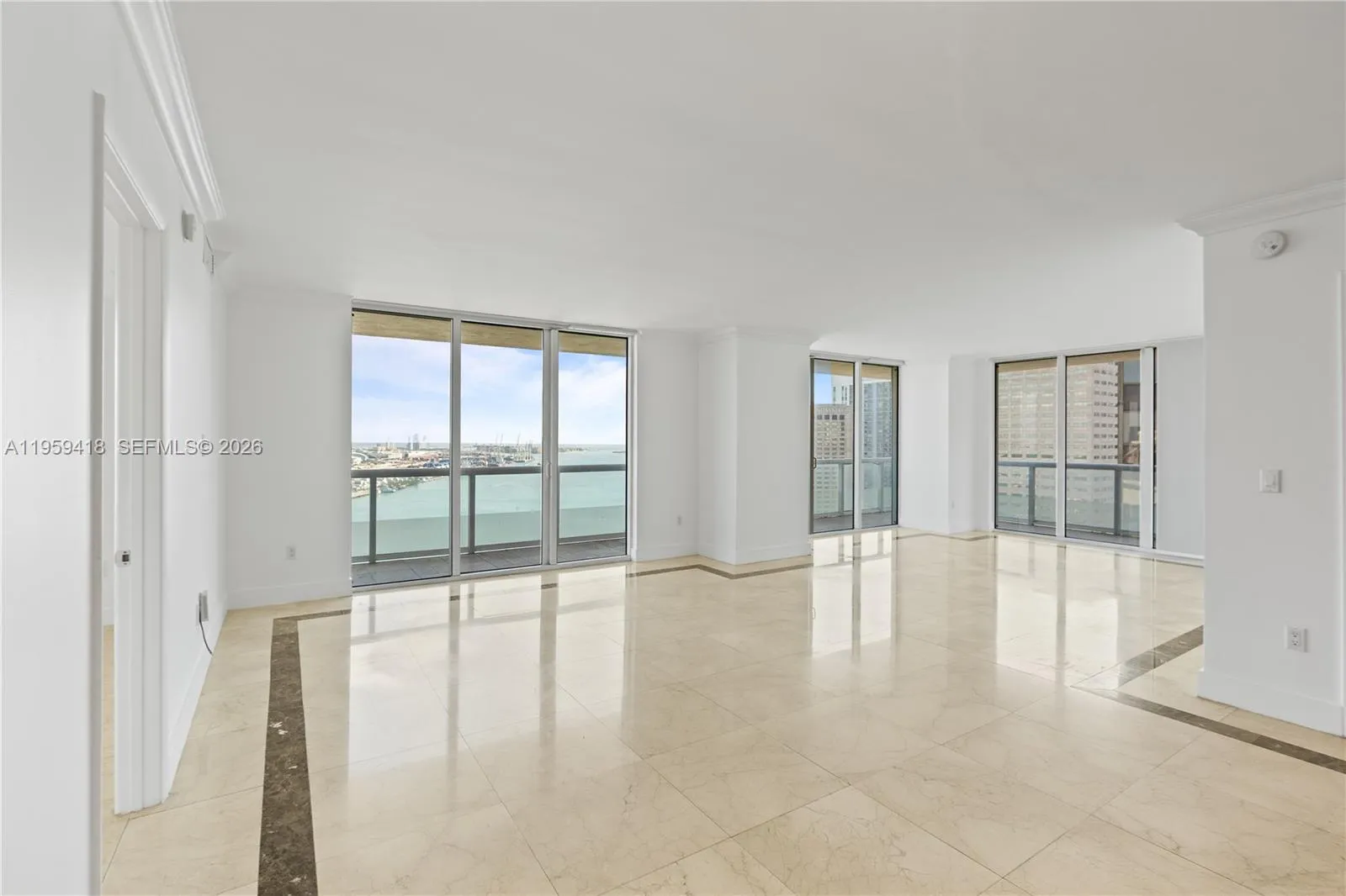 50 Biscayne Blvd 3010, Miami, Florida 33132, Miami, Florida 33132, 3 Bedrooms Bedrooms, ,2 BathroomsBathrooms,Residential Lease,For Rent,50 Biscayne Blvd 3010, Miami, Florida 33132,A11959418