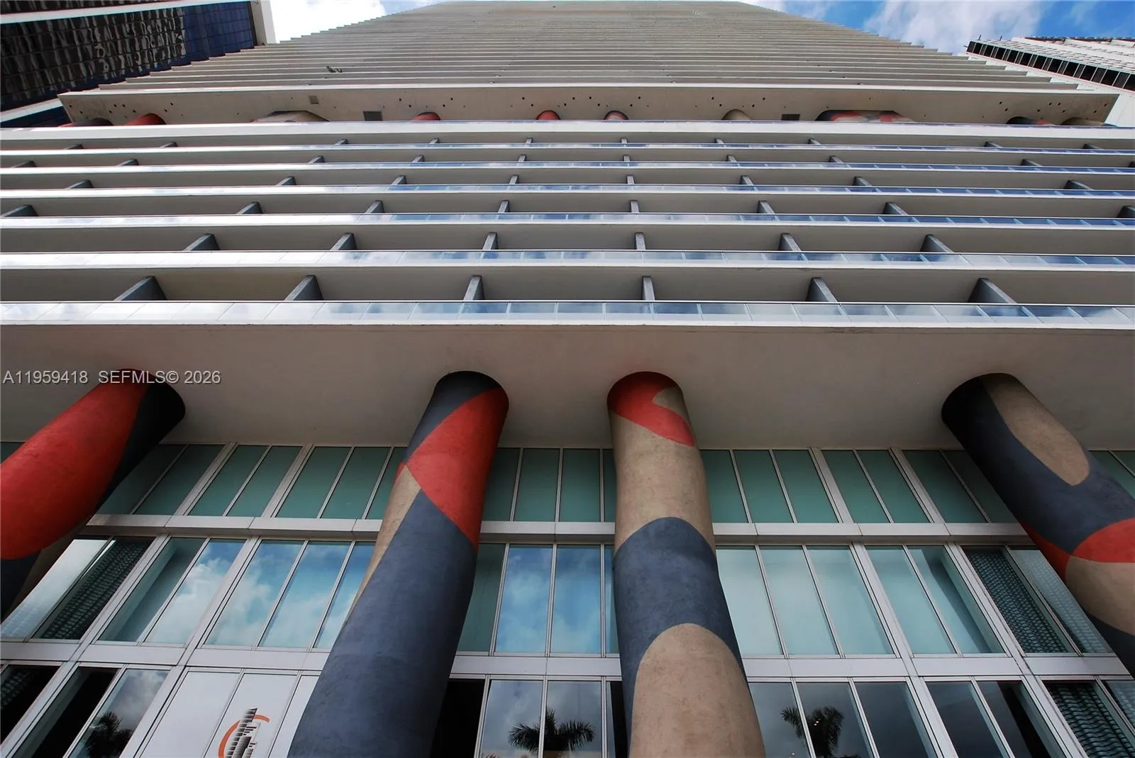 50 Biscayne Blvd 3010, Miami, Florida 33132, Miami, Florida 33132, 3 Bedrooms Bedrooms, ,2 BathroomsBathrooms,Residential Lease,For Rent,50 Biscayne Blvd 3010, Miami, Florida 33132,A11959418