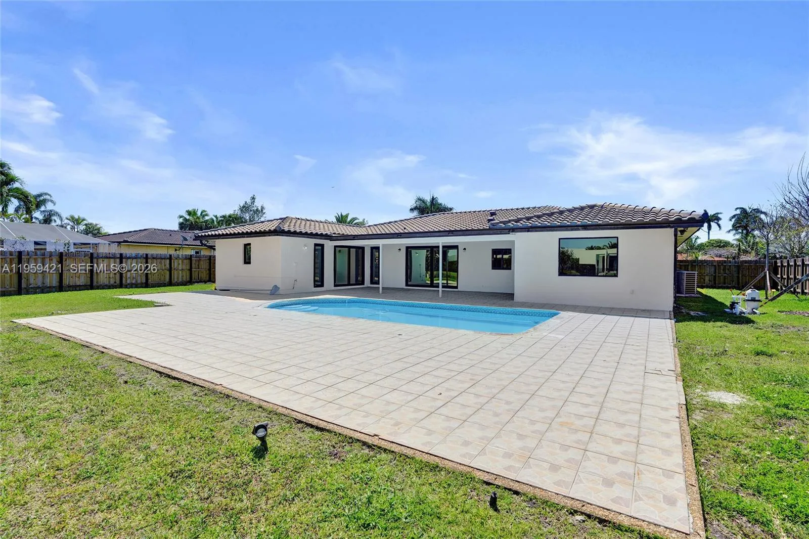 16653 Golfview Dr, Weston, Florida 33326, Weston, Florida 33326, 4 Bedrooms Bedrooms, ,3 BathroomsBathrooms,Residential,For Sale,16653 Golfview Dr, Weston, Florida 33326,A11959421