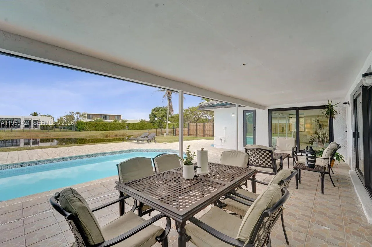 16653 Golfview Dr, Weston, Florida 33326, Weston, Florida 33326, 4 Bedrooms Bedrooms, ,3 BathroomsBathrooms,Residential,For Sale,16653 Golfview Dr, Weston, Florida 33326,A11959421
