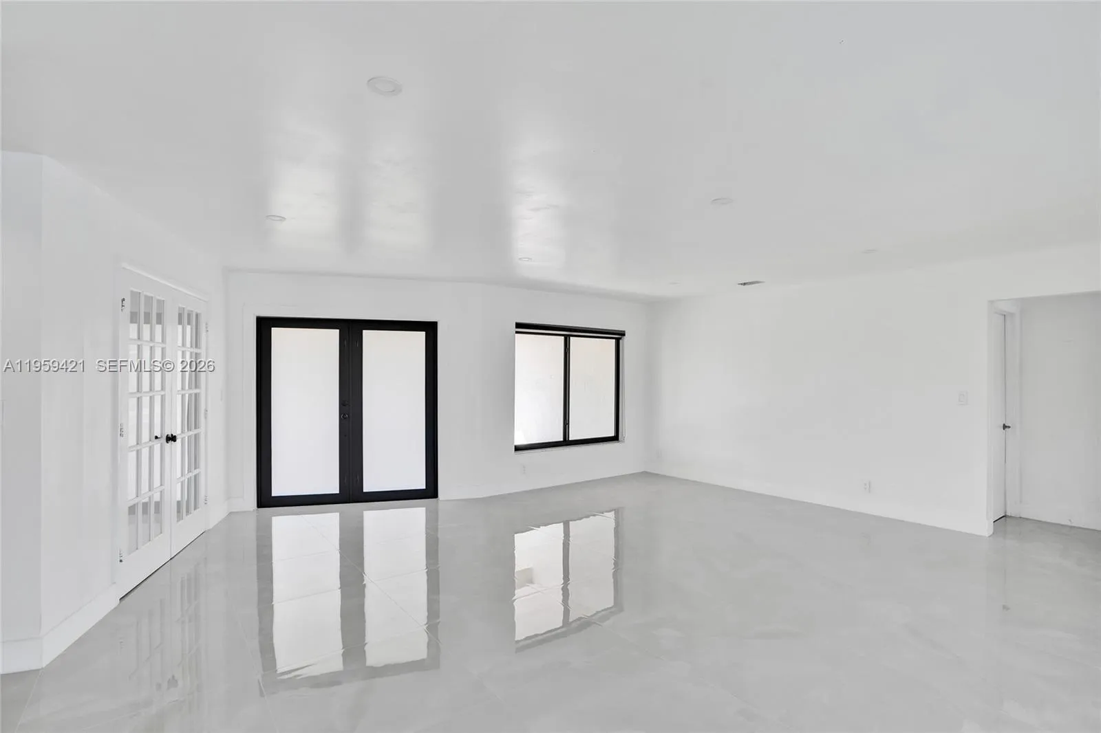 16653 Golfview Dr, Weston, Florida 33326, Weston, Florida 33326, 4 Bedrooms Bedrooms, ,3 BathroomsBathrooms,Residential,For Sale,16653 Golfview Dr, Weston, Florida 33326,A11959421