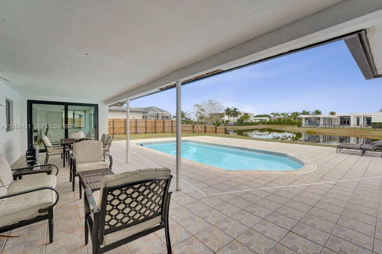 16653 Golfview Dr, Weston, Florida 33326, Weston, Florida 33326, 4 Bedrooms Bedrooms, ,3 BathroomsBathrooms,Residential,For Sale,16653 Golfview Dr, Weston, Florida 33326,A11959421