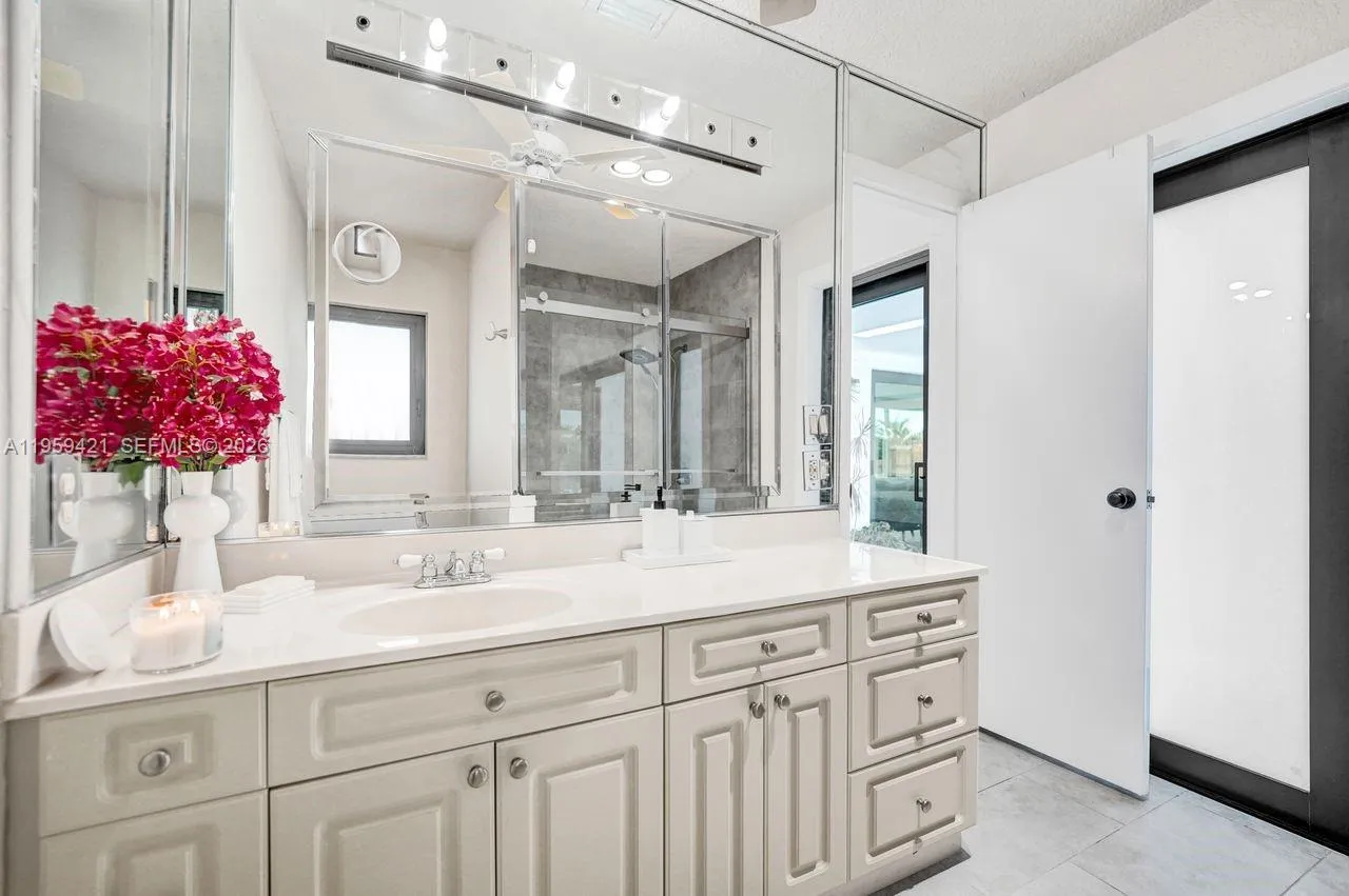 16653 Golfview Dr, Weston, Florida 33326, Weston, Florida 33326, 4 Bedrooms Bedrooms, ,3 BathroomsBathrooms,Residential,For Sale,16653 Golfview Dr, Weston, Florida 33326,A11959421