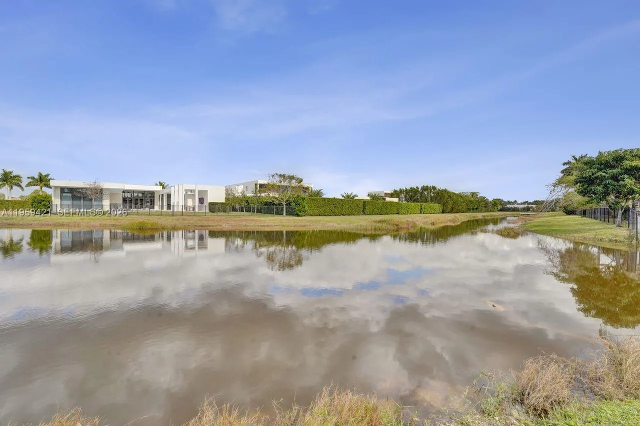 16653 Golfview Dr, Weston, Florida 33326, Weston, Florida 33326, 4 Bedrooms Bedrooms, ,3 BathroomsBathrooms,Residential,For Sale,16653 Golfview Dr, Weston, Florida 33326,A11959421