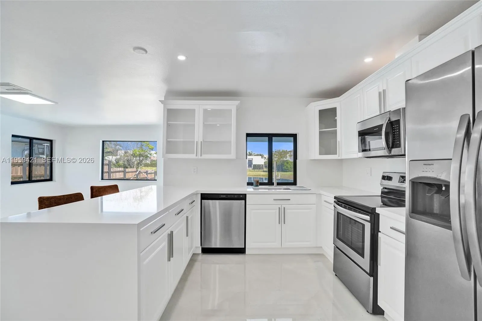 16653 Golfview Dr, Weston, Florida 33326, Weston, Florida 33326, 4 Bedrooms Bedrooms, ,3 BathroomsBathrooms,Residential,For Sale,16653 Golfview Dr, Weston, Florida 33326,A11959421