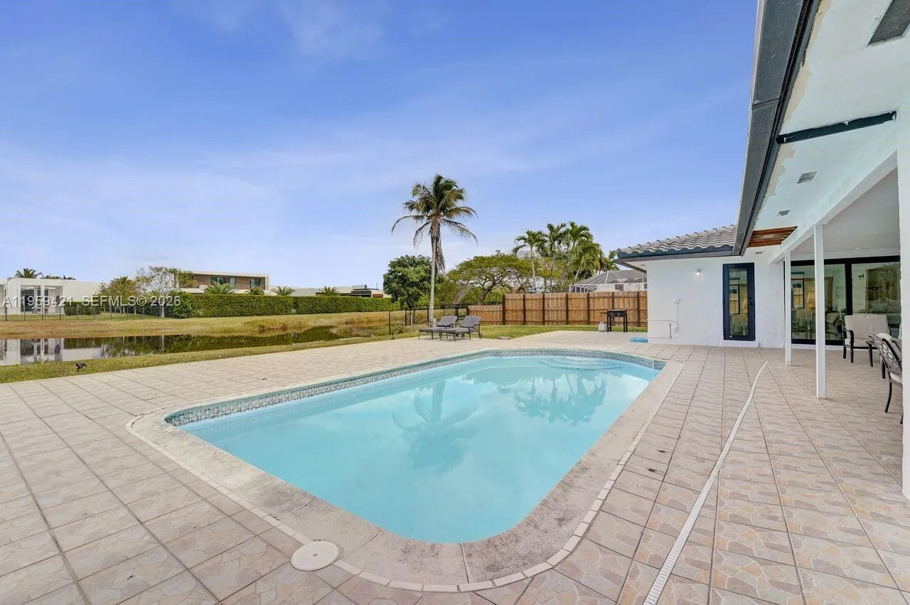 16653 Golfview Dr, Weston, Florida 33326, Weston, Florida 33326, 4 Bedrooms Bedrooms, ,3 BathroomsBathrooms,Residential,For Sale,16653 Golfview Dr, Weston, Florida 33326,A11959421
