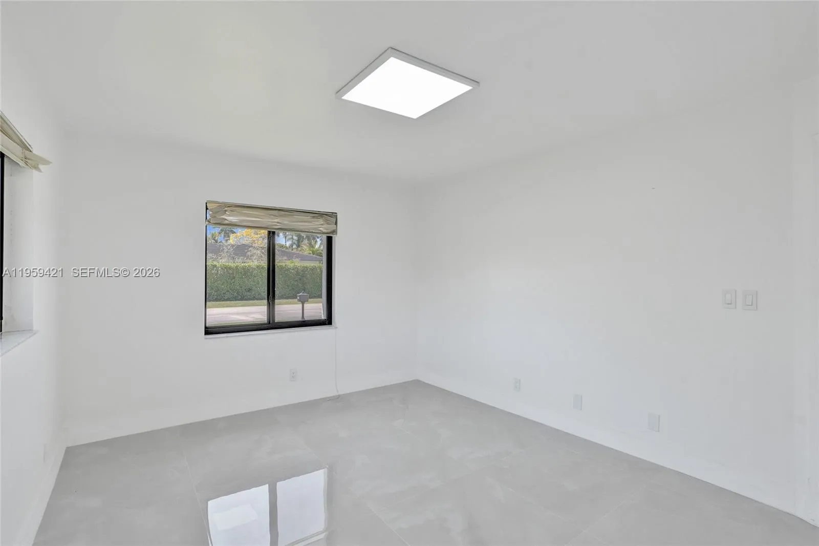 16653 Golfview Dr, Weston, Florida 33326, Weston, Florida 33326, 4 Bedrooms Bedrooms, ,3 BathroomsBathrooms,Residential,For Sale,16653 Golfview Dr, Weston, Florida 33326,A11959421