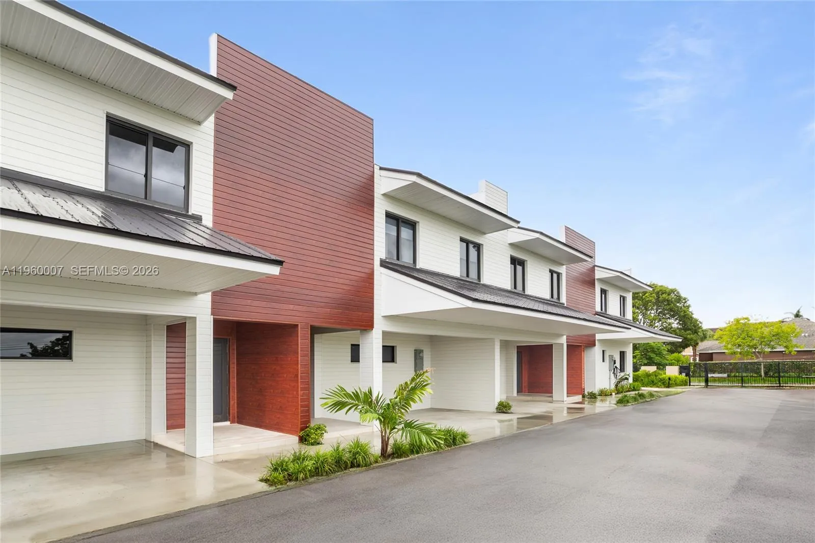 926 Nw 10 Street 2, Florida City, Florida 33034, Florida City, Florida 33034, 3 Bedrooms Bedrooms, ,2 BathroomsBathrooms,Residential,For Sale,926 Nw 10 Street 2, Florida City, Florida 33034,A11960007