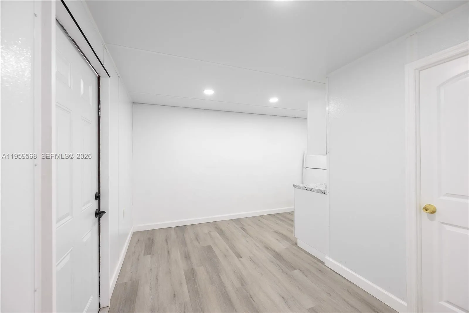 3217 Nw 202nd Ln 4, Miami Gardens, Florida 33056, Miami Gardens, Florida 33056, 1 Bedroom Bedrooms, ,1 BathroomBathrooms,Residential Lease,For Rent,3217 Nw 202nd Ln 4, Miami Gardens, Florida 33056,A11959568