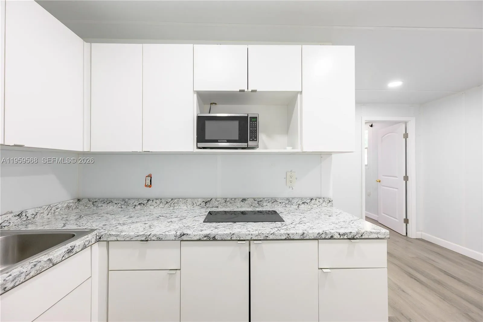 3217 Nw 202nd Ln 4, Miami Gardens, Florida 33056, Miami Gardens, Florida 33056, 1 Bedroom Bedrooms, ,1 BathroomBathrooms,Residential Lease,For Rent,3217 Nw 202nd Ln 4, Miami Gardens, Florida 33056,A11959568