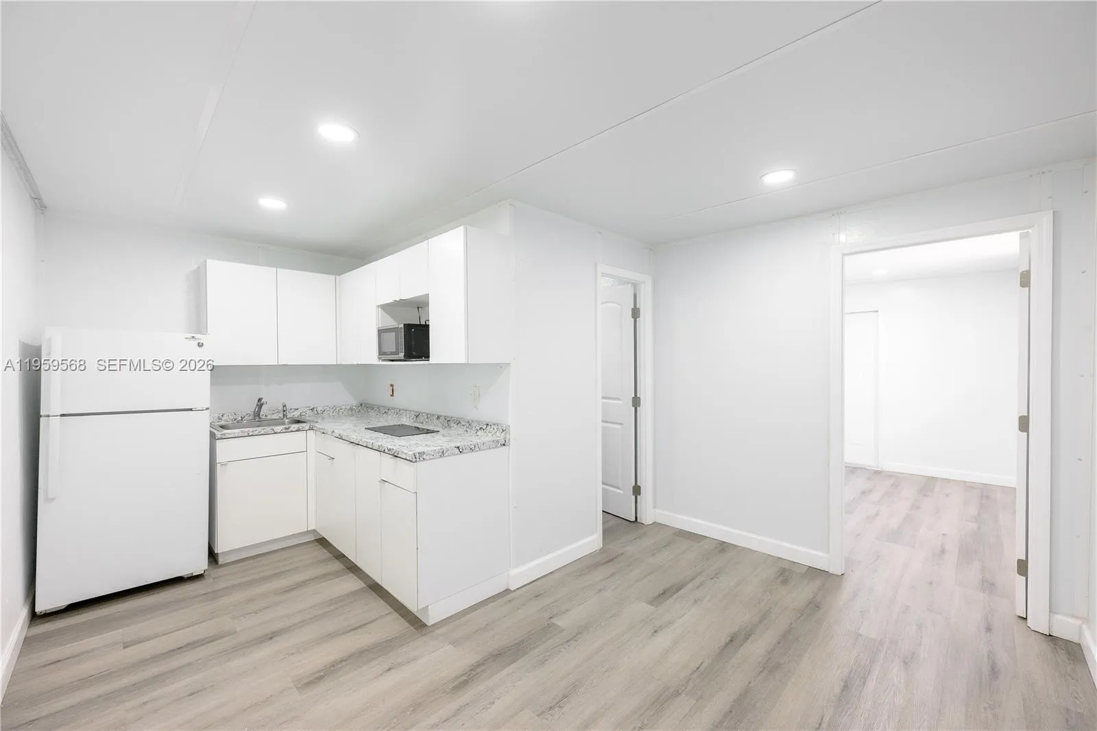 3217 Nw 202nd Ln 4, Miami Gardens, Florida 33056, Miami Gardens, Florida 33056, 1 Bedroom Bedrooms, ,1 BathroomBathrooms,Residential Lease,For Rent,3217 Nw 202nd Ln 4, Miami Gardens, Florida 33056,A11959568