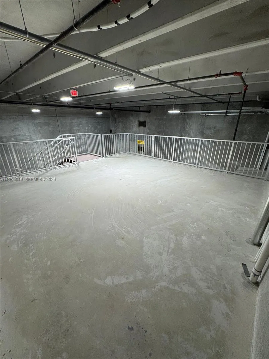 6135 Nw 102 Av 125, Doral, Florida 33178, Doral, Florida 33178, ,Commercial Lease,For Rent,6135 Nw 102 Av 125, Doral, Florida 33178,A11960016