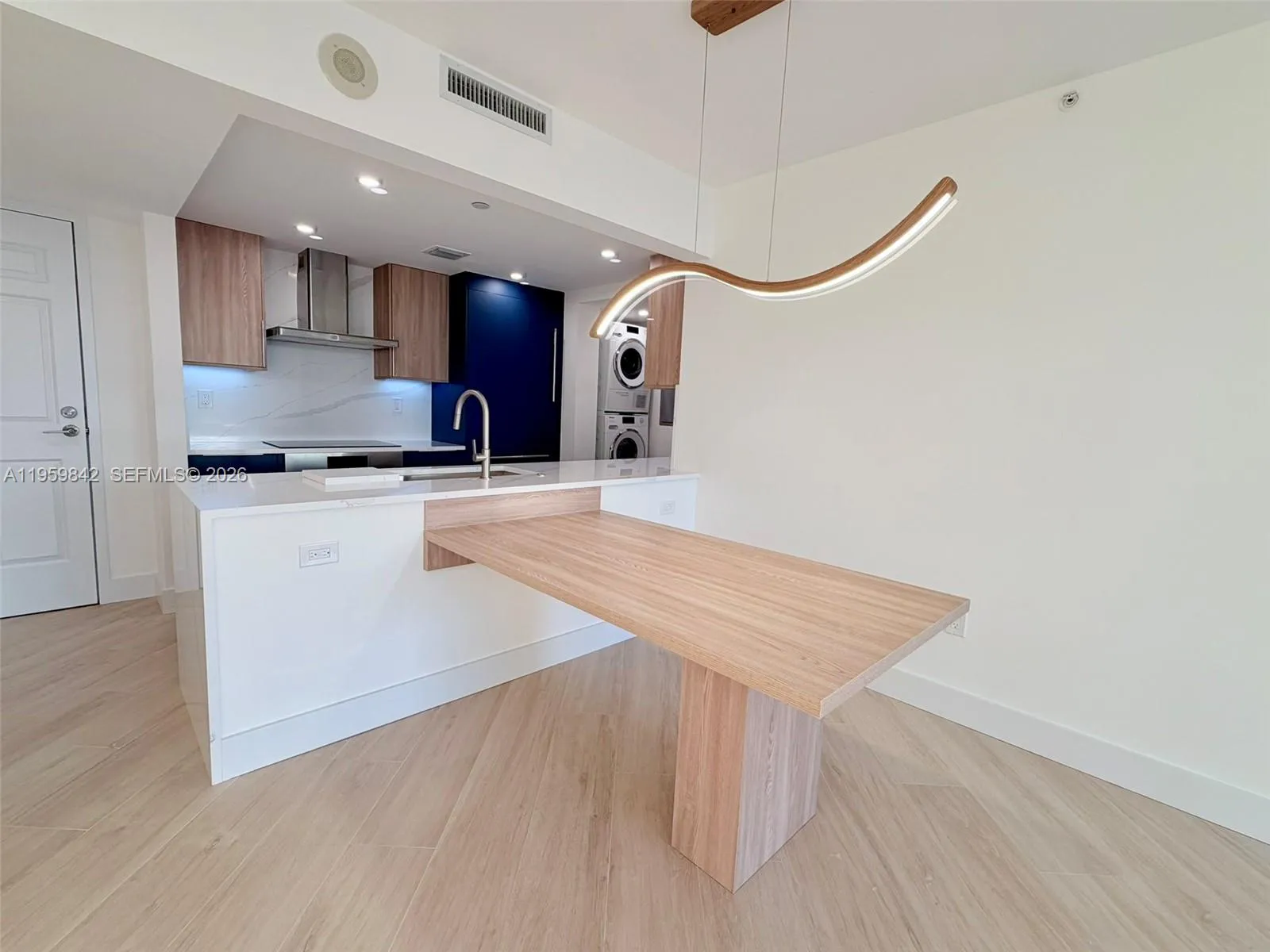 3020 Ne 32nd Ave 612, Fort Lauderdale, Florida 333, Fort Lauderdale, Florida 33308, 2 Bedrooms Bedrooms, ,2 BathroomsBathrooms,Residential Lease,For Rent,3020 Ne 32nd Ave 612, Fort Lauderdale, Florida 333,A11959842