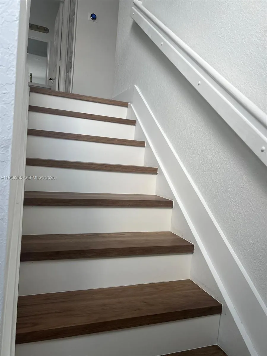 10738 Nw 80th Ln, Doral, Florida 33178, Doral, Florida 33178, 3 Bedrooms Bedrooms, ,3 BathroomsBathrooms,Residential,For Sale,10738 Nw 80th Ln, Doral, Florida 33178,A11958365