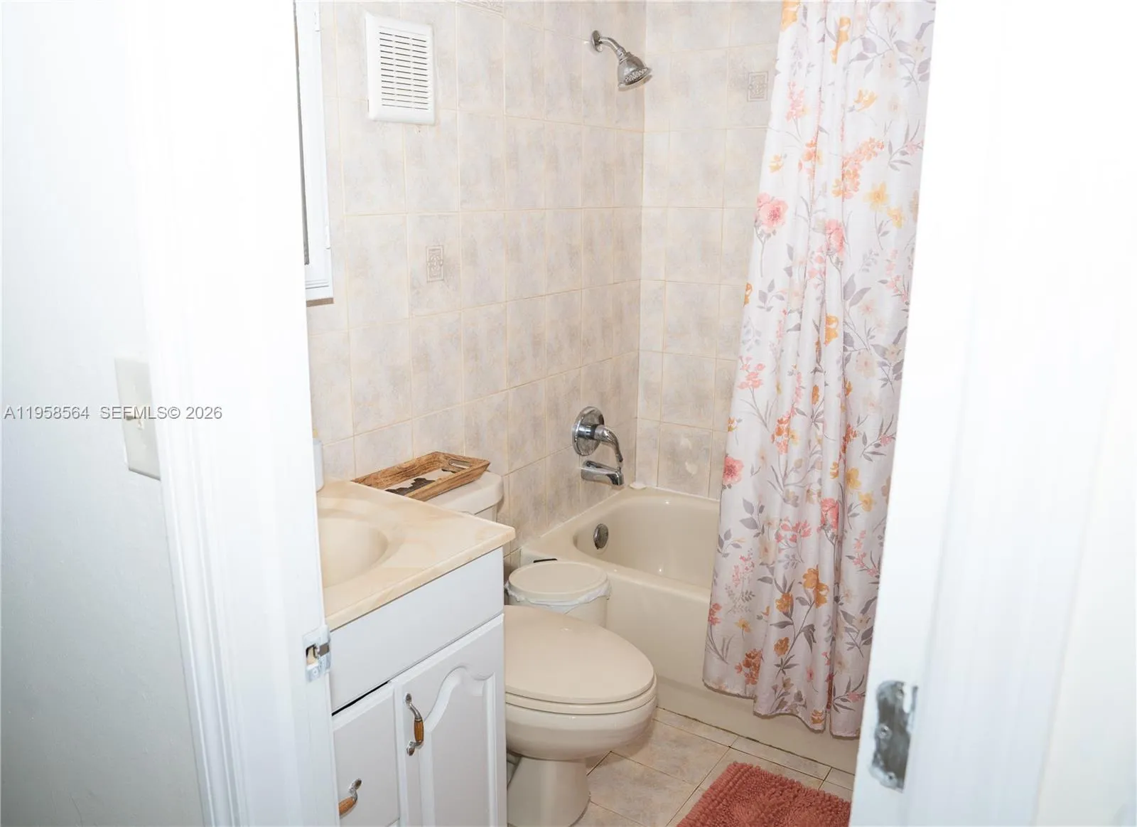 4050 Nw 135th St 8-9, Opa Locka, Florida 33054, Opa Locka, Florida 33054, 2 Bedrooms Bedrooms, ,1 BathroomBathrooms,Residential,For Sale,4050 Nw 135th St 8-9, Opa Locka, Florida 33054,A11958564