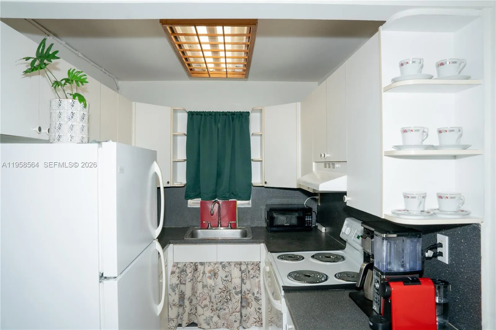 4050 Nw 135th St 8-9, Opa Locka, Florida 33054, Opa Locka, Florida 33054, 2 Bedrooms Bedrooms, ,1 BathroomBathrooms,Residential,For Sale,4050 Nw 135th St 8-9, Opa Locka, Florida 33054,A11958564