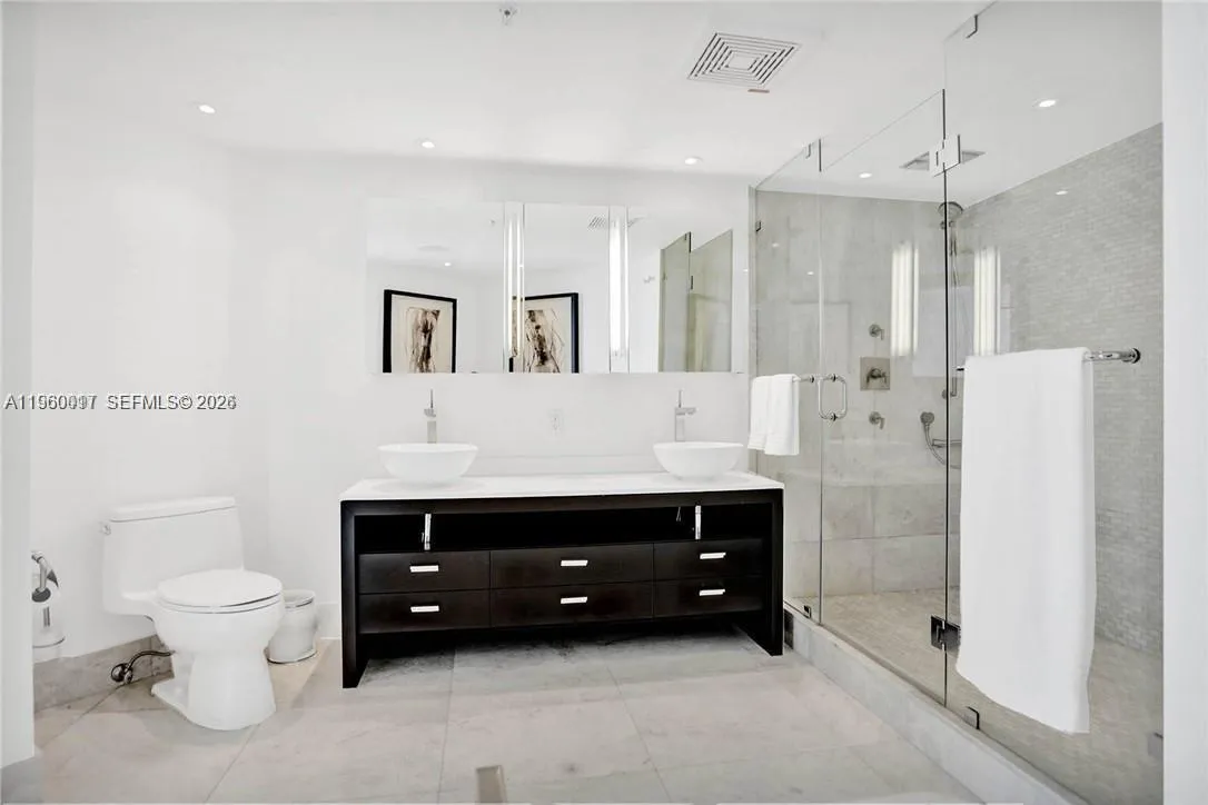 16699 Collins Ave 2703, Sunny Isles Beach, Florida, Sunny Isles Beach, Florida 33160, 2 Bedrooms Bedrooms, ,2 BathroomsBathrooms,Residential,For Sale,16699 Collins Ave 2703, Sunny Isles Beach, Florida,A11960017