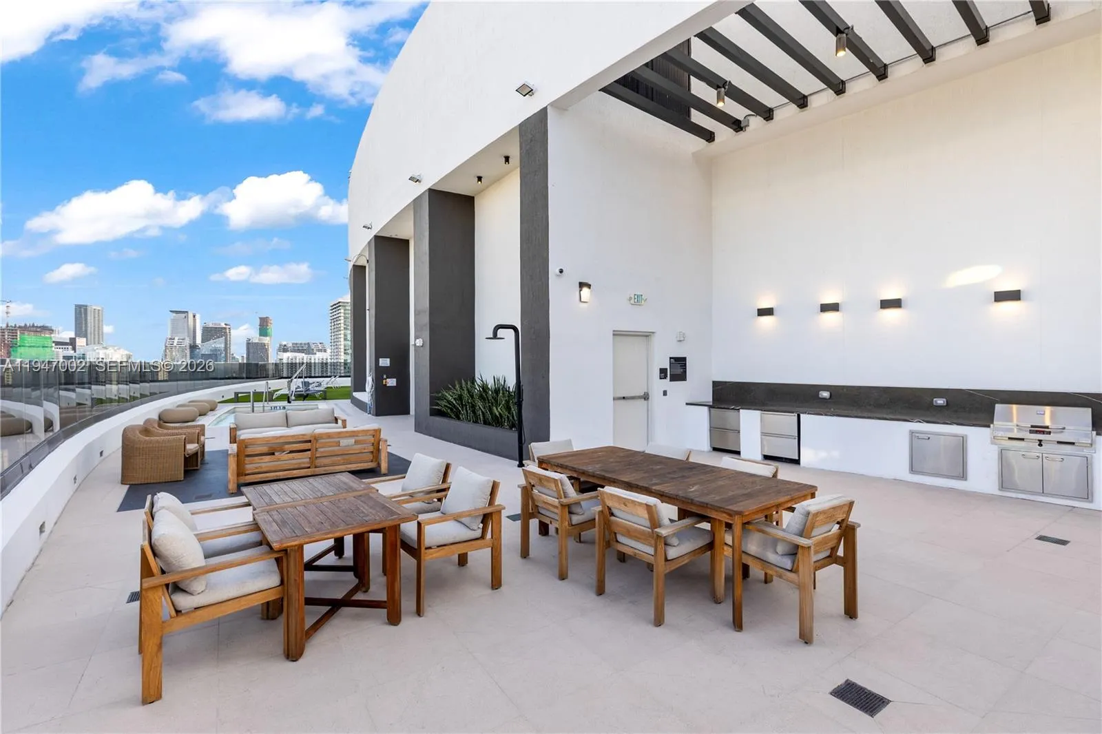 225 N Miami Ave 1102, Miami, Florida 33128, Miami, Florida 33128, 1 Bedroom Bedrooms, ,1 BathroomBathrooms,Residential,For Sale,225 N Miami Ave 1102, Miami, Florida 33128,A11947002