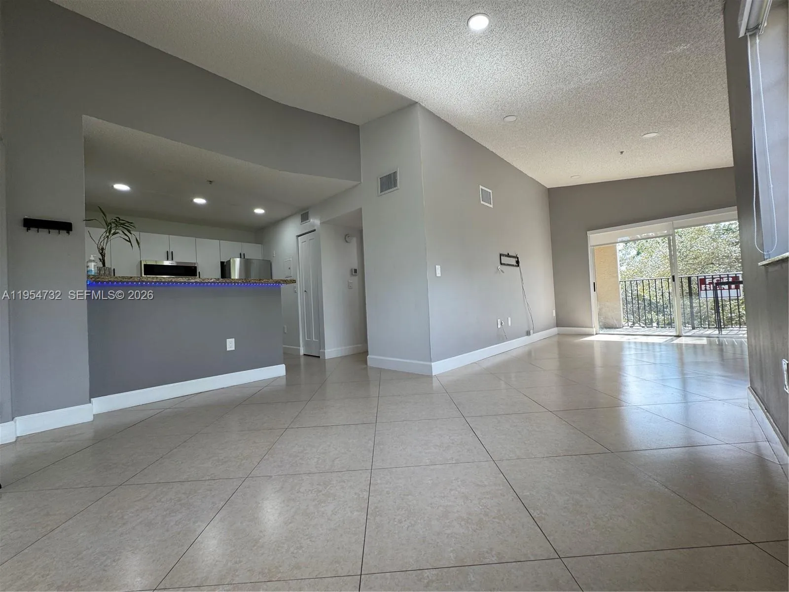Miramar, Florida 33025, Miramar, Florida 33025, 1 Bedroom Bedrooms, ,1 BathroomBathrooms,Residential Lease,For Rent, Miramar, Florida 33025,A11954732