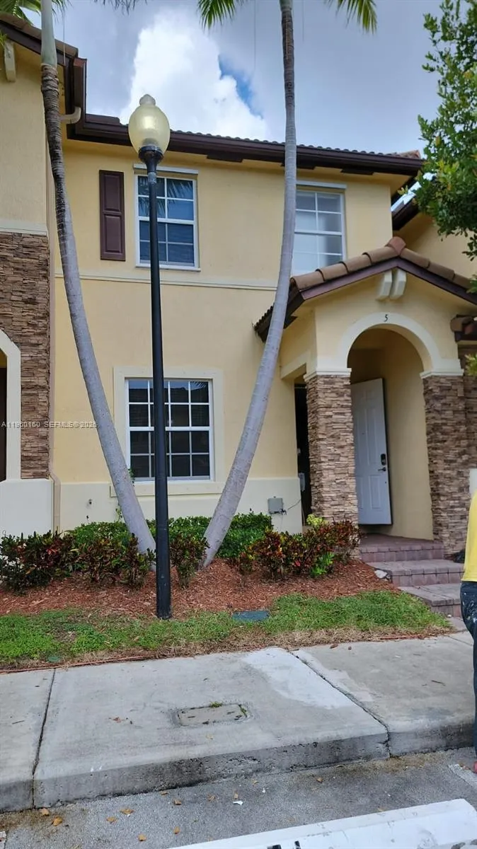 9031 Sw 227th St 5, Cutler Bay, Florida 33190, Cutler Bay, Florida 33190, 2 Bedrooms Bedrooms, ,2 BathroomsBathrooms,Residential Lease,For Rent,9031 Sw 227th St 5, Cutler Bay, Florida 33190,A11960160