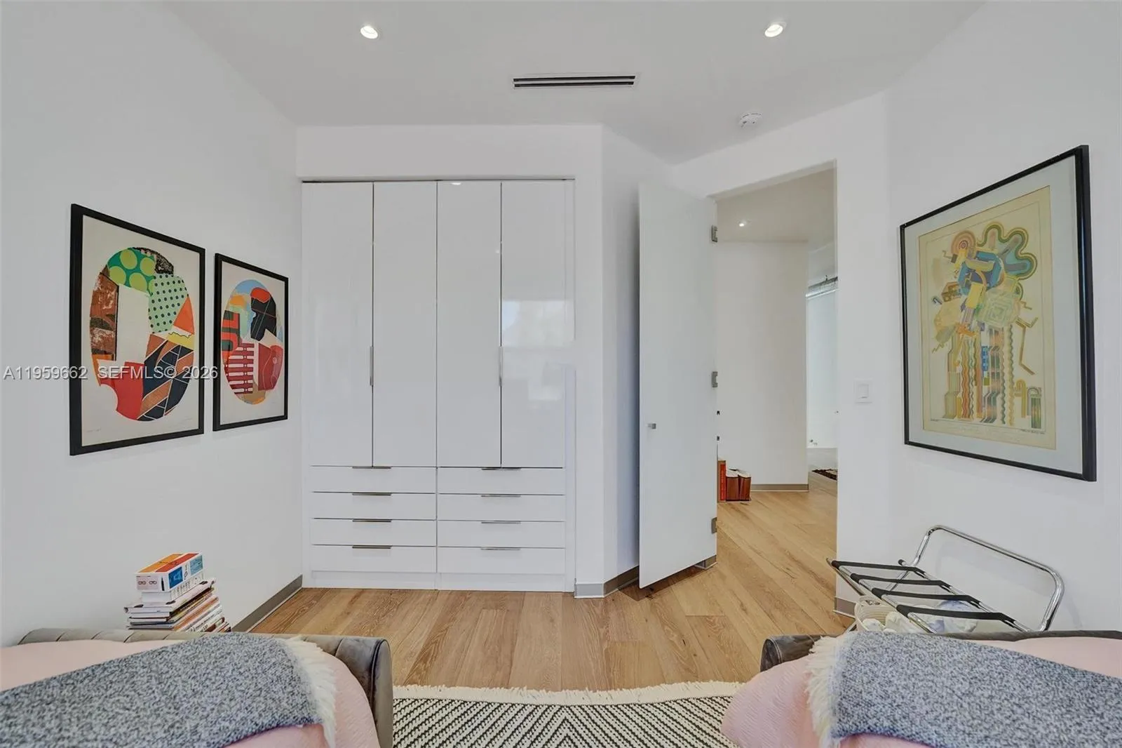 1617 Harrison St 3, Hollywood, Florida 33020, Hollywood, Florida 33020, 3 Bedrooms Bedrooms, ,2 BathroomsBathrooms,Residential,For Sale,1617 Harrison St 3, Hollywood, Florida 33020,A11959662