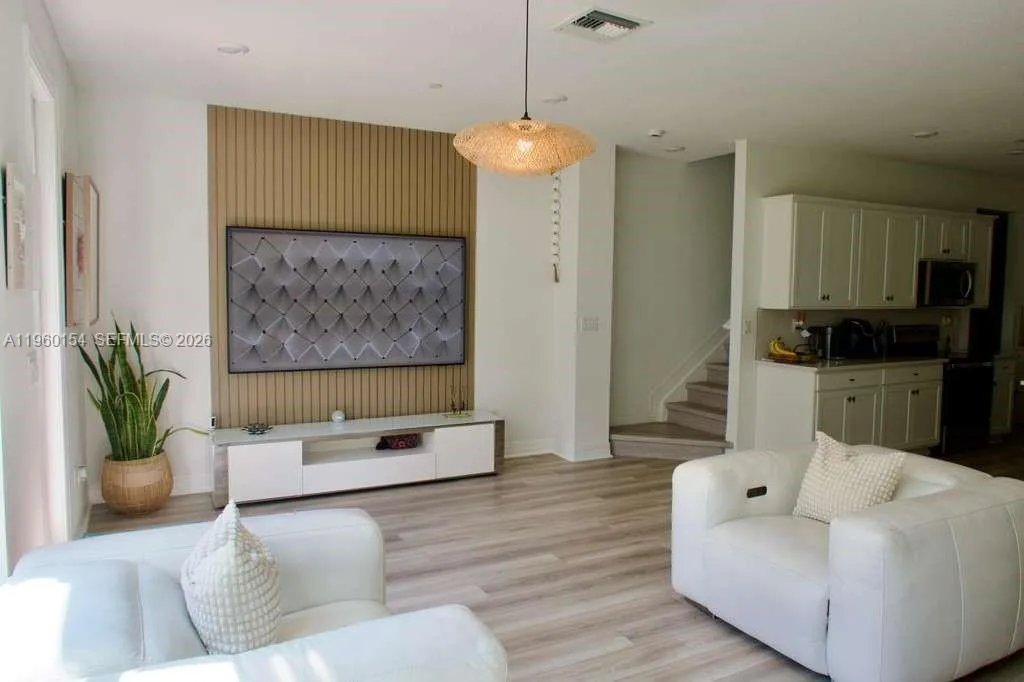 8352 Nw 7th Pl, Plantation, Florida 33324, Plantation, Florida 33324, 3 Bedrooms Bedrooms, ,2 BathroomsBathrooms,Residential,For Sale,8352 Nw 7th Pl, Plantation, Florida 33324,A11960154