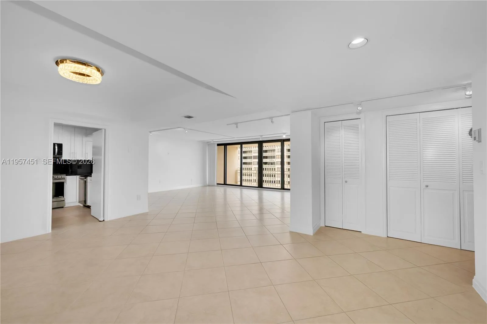 2 Grove Isle Dr B907, Miami, Florida 33133, Miami, Florida 33133, 2 Bedrooms Bedrooms, ,2 BathroomsBathrooms,Residential Lease,For Rent,2 Grove Isle Dr B907, Miami, Florida 33133,A11957451